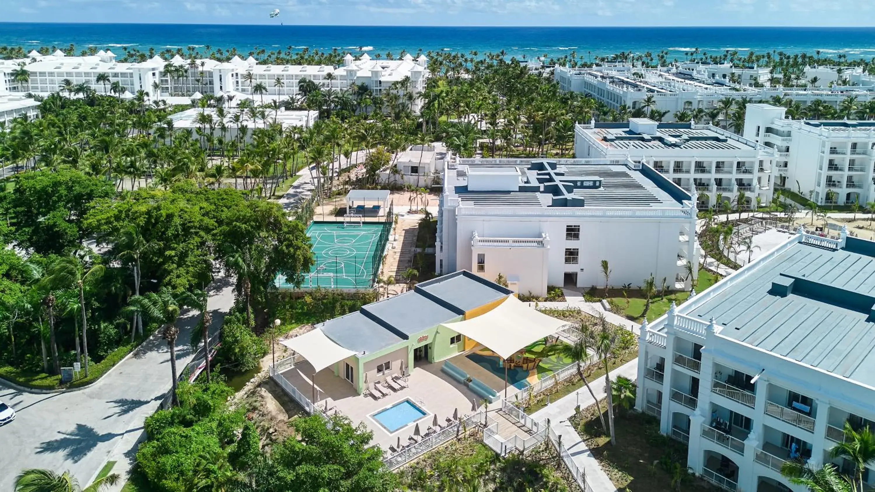 Property building in Riu Palace Bavaro - All Inclusive Property building in Riu Palace Bavaro - All Inclusive