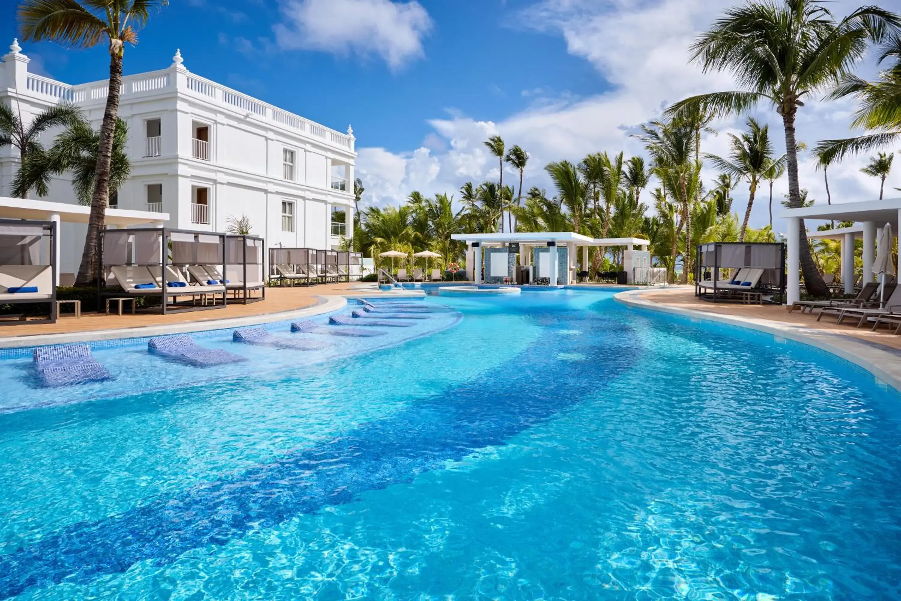 Swimming pool in Riu Palace Bavaro - All Inclusive Swimming pool in Riu Palace Bavaro - All Inclusive