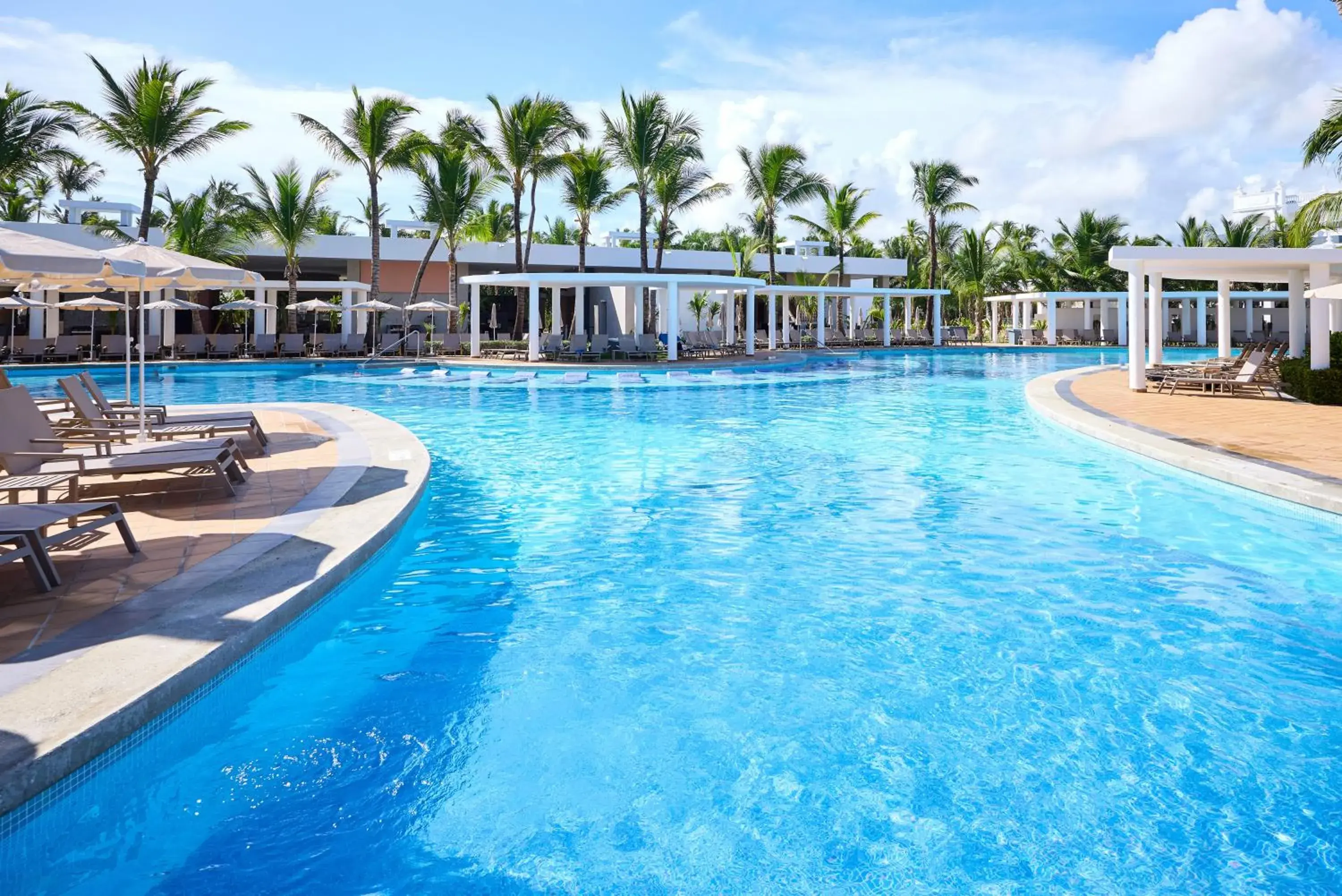 Swimming pool in Riu Palace Bavaro - All Inclusive Swimming pool in Riu Palace Bavaro - All Inclusive