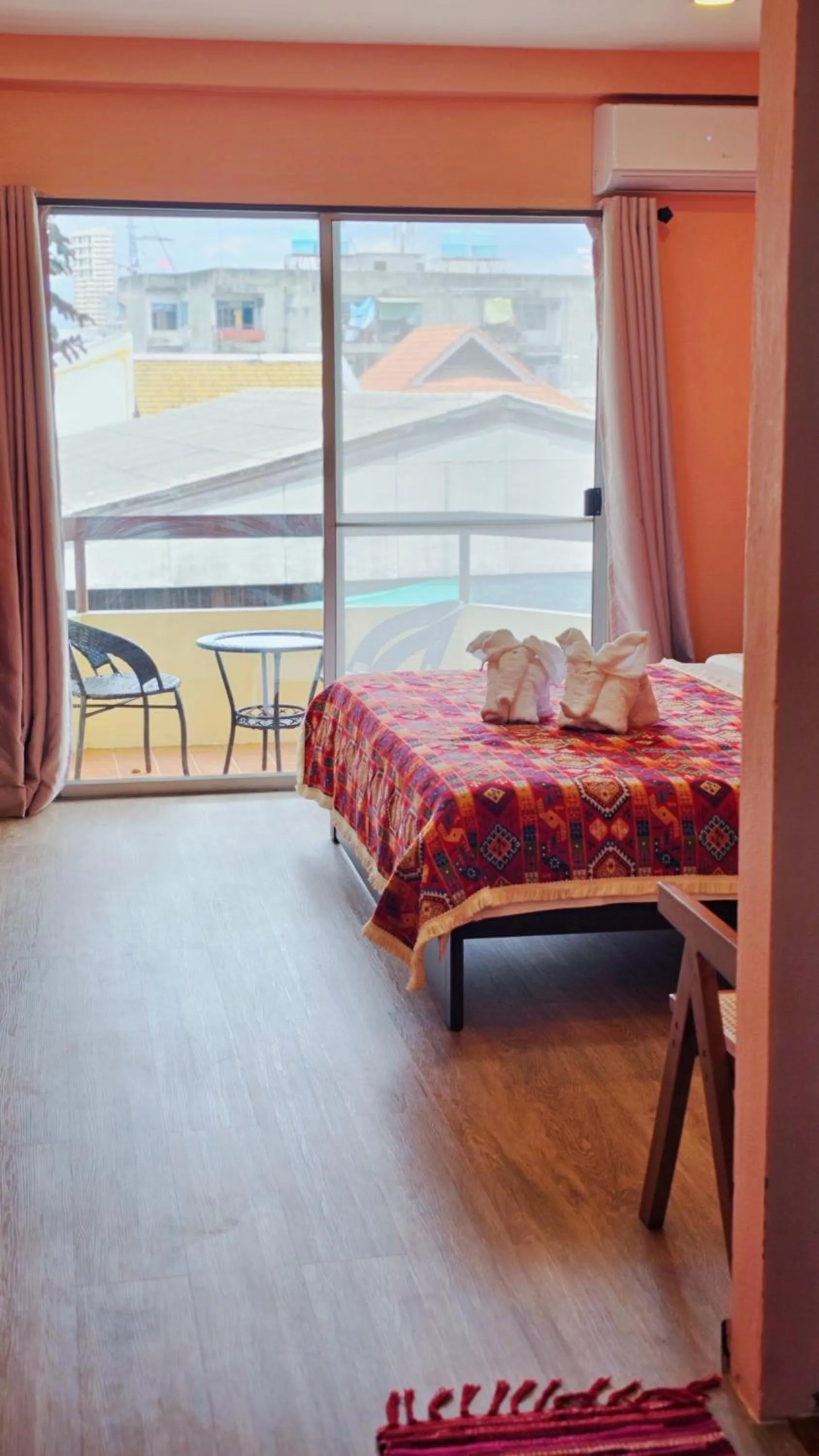 Bed in Elegant Lanna Guesthouse