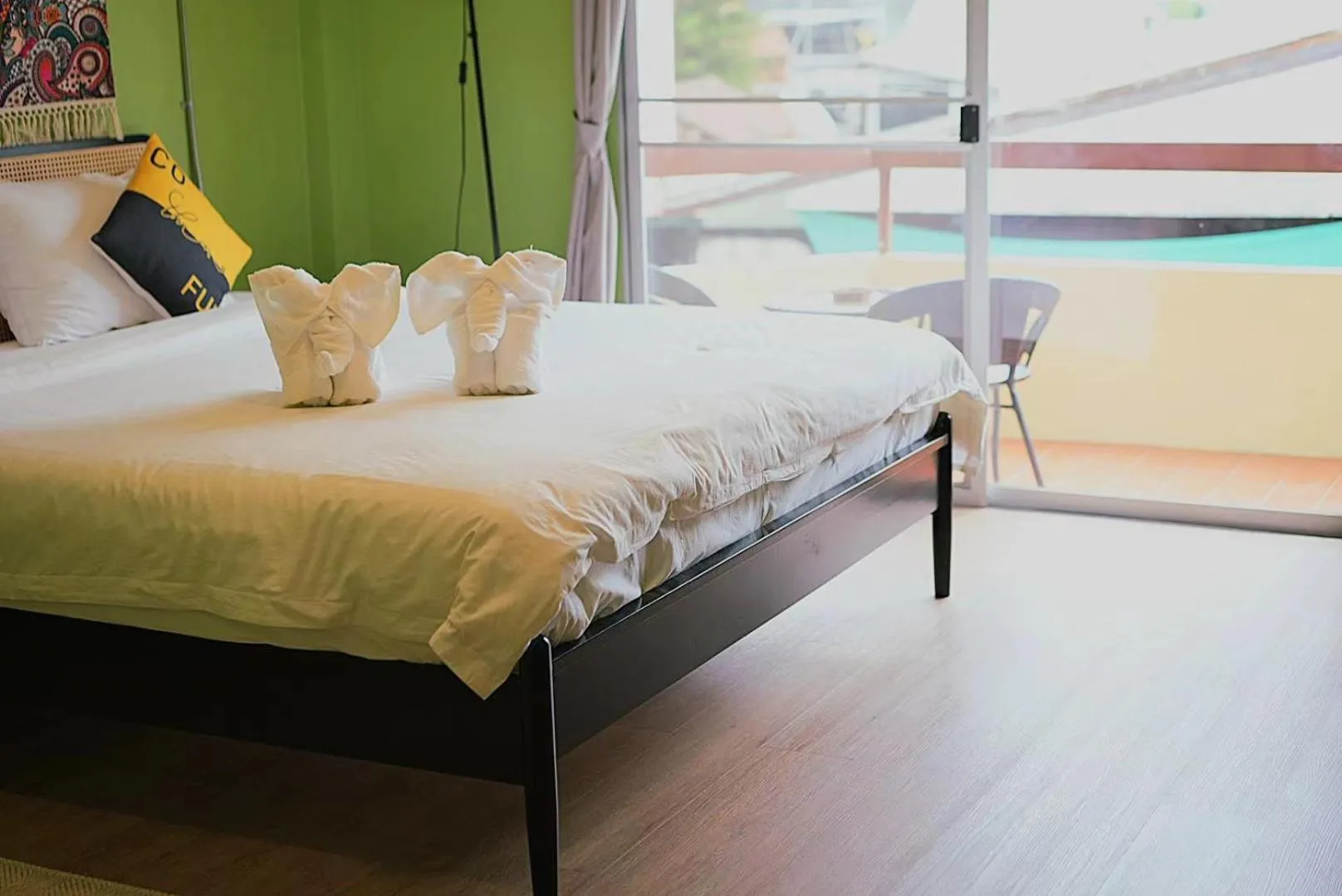 Bed in Elegant Lanna Guesthouse