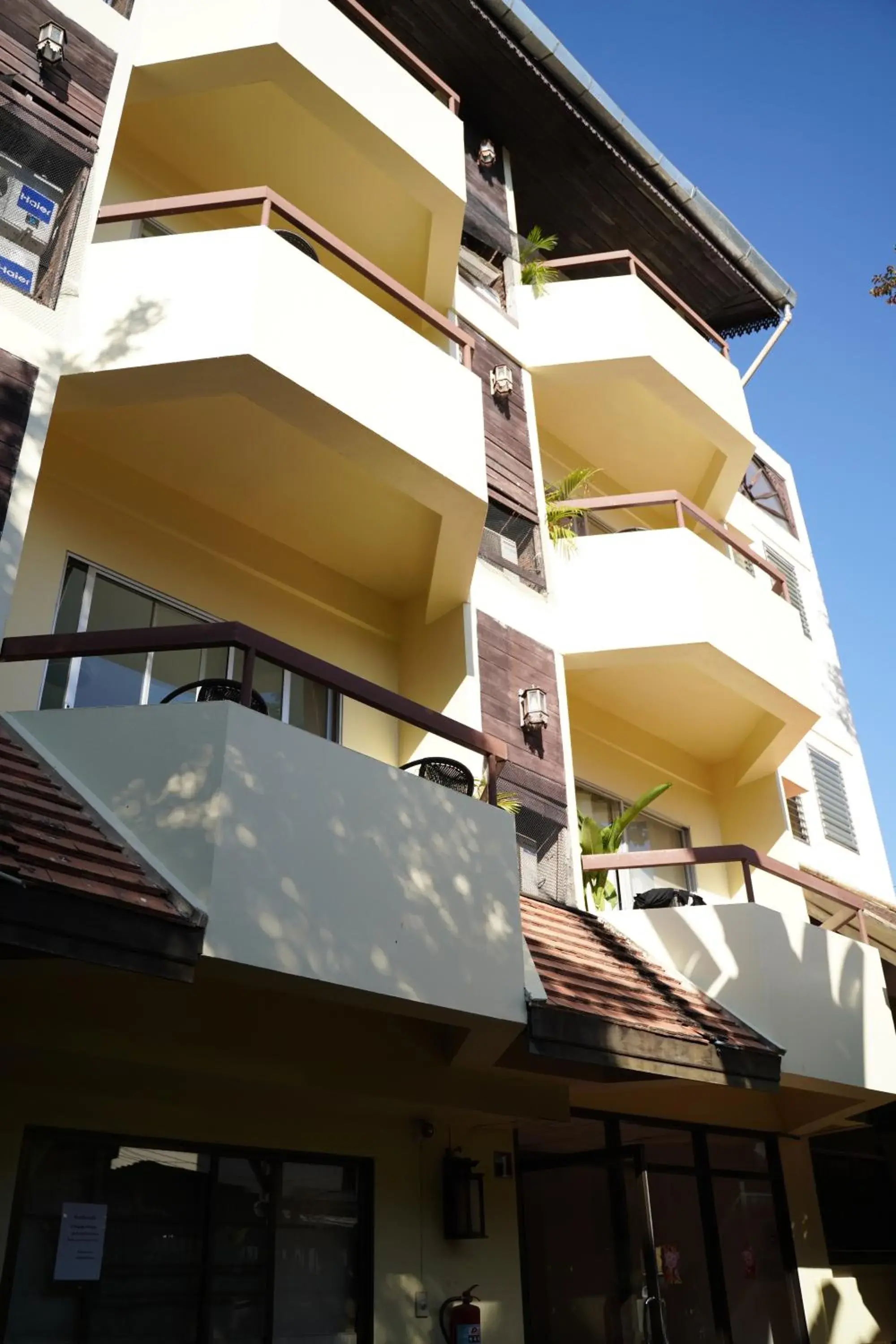 Property building in Elegant Lanna Guesthouse Property building in Elegant Lanna Guesthouse