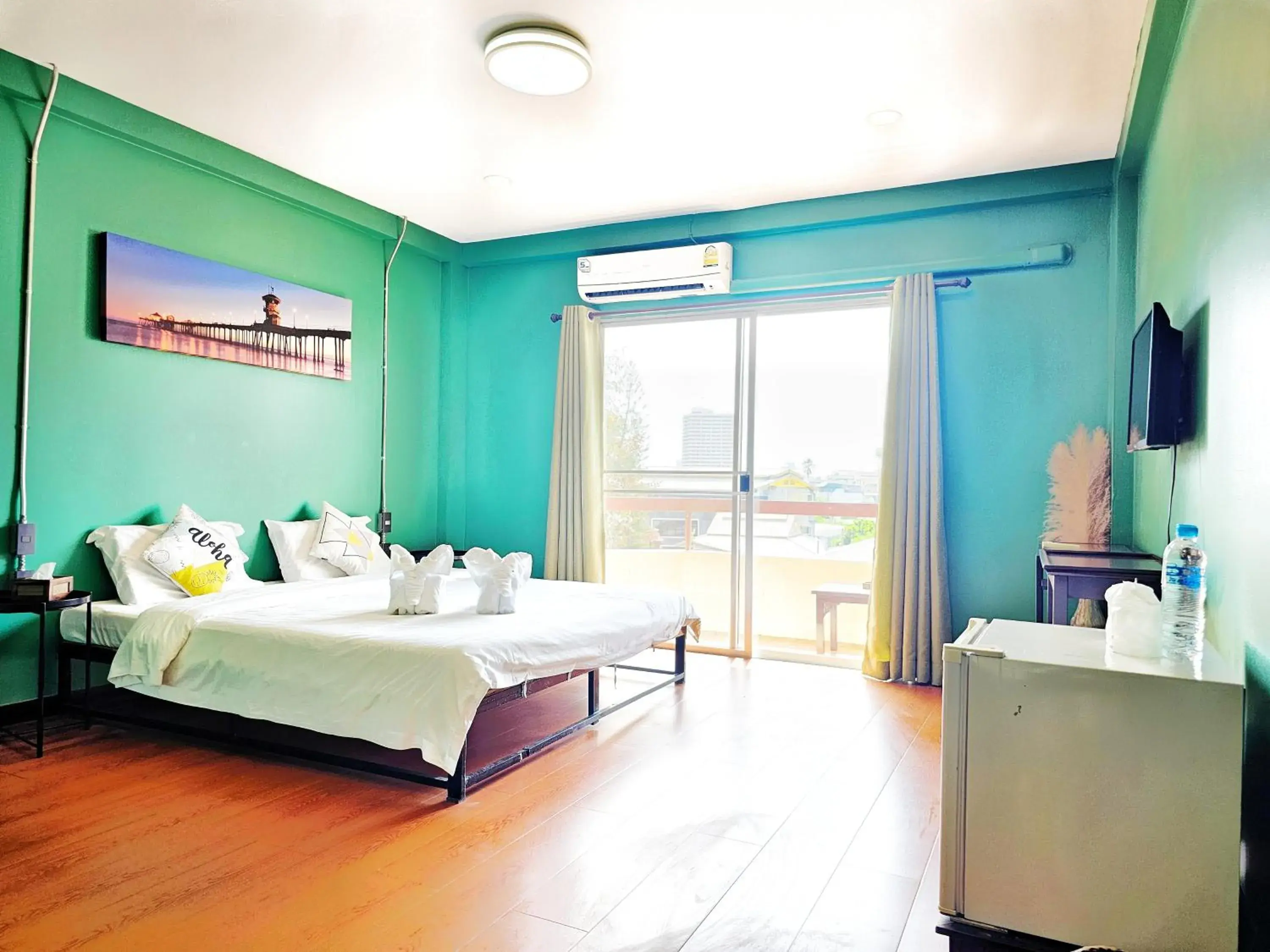 Photo of the whole room, Bed in Elegant Lanna Guesthouse Photo of the whole room, Bed in Elegant Lanna Guesthouse