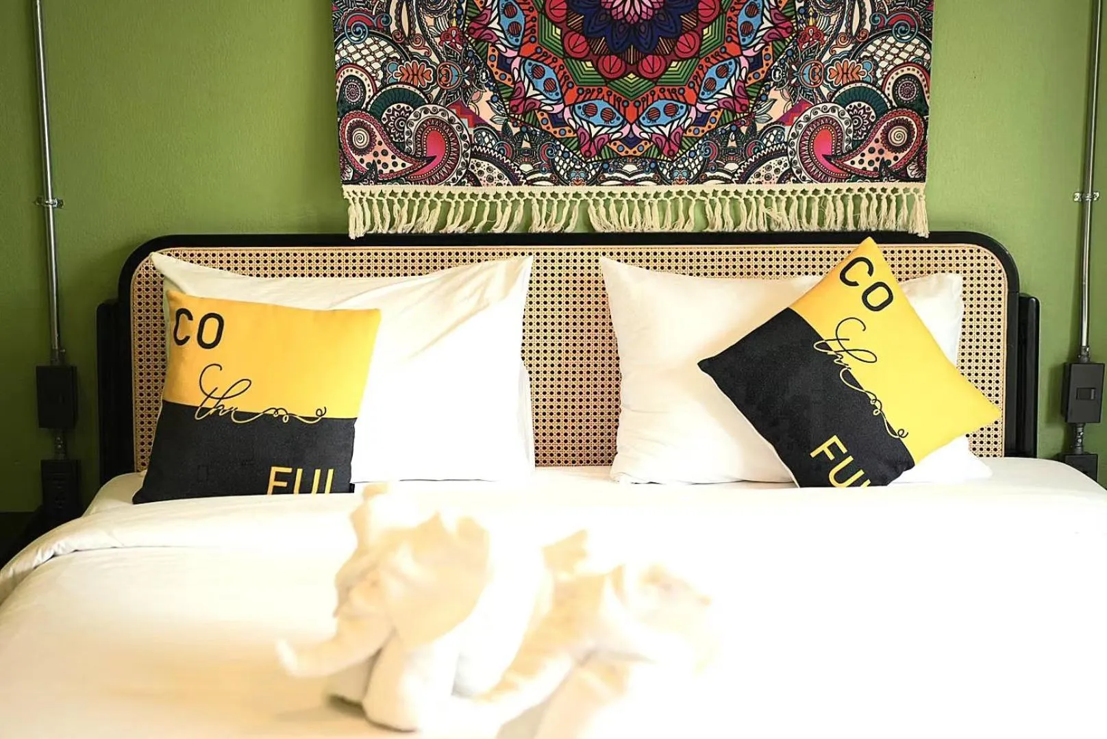 Bed in Elegant Lanna Guesthouse