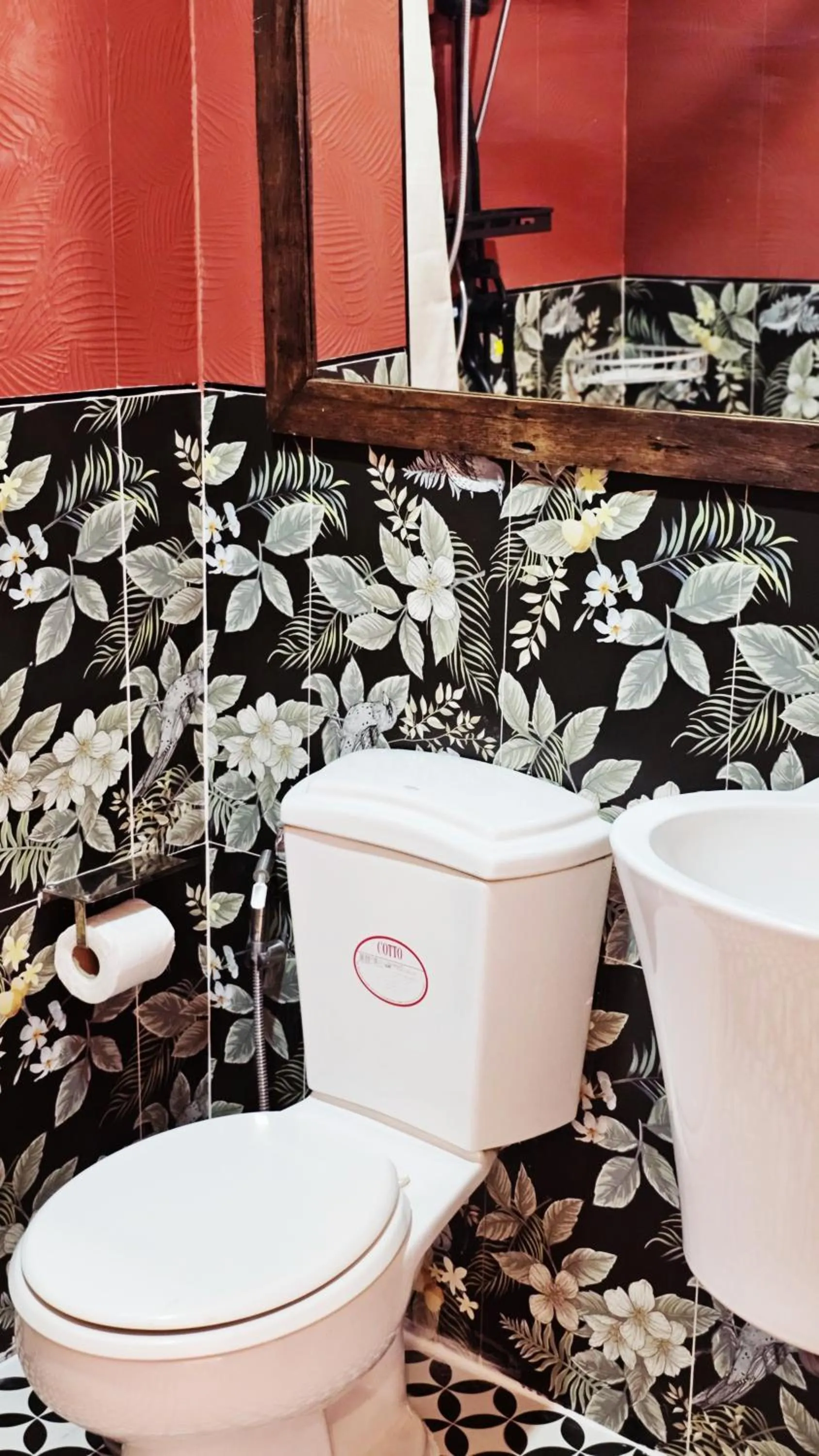 Toilet in Elegant Lanna Guesthouse