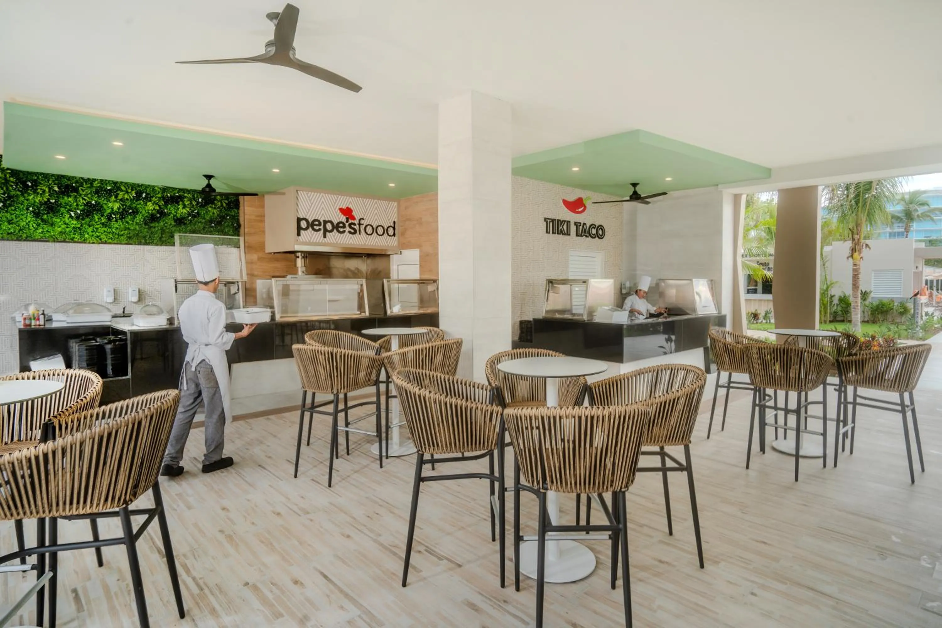 Lounge or bar in Riu Palace Pacifico - All Inclusive - Adults Only