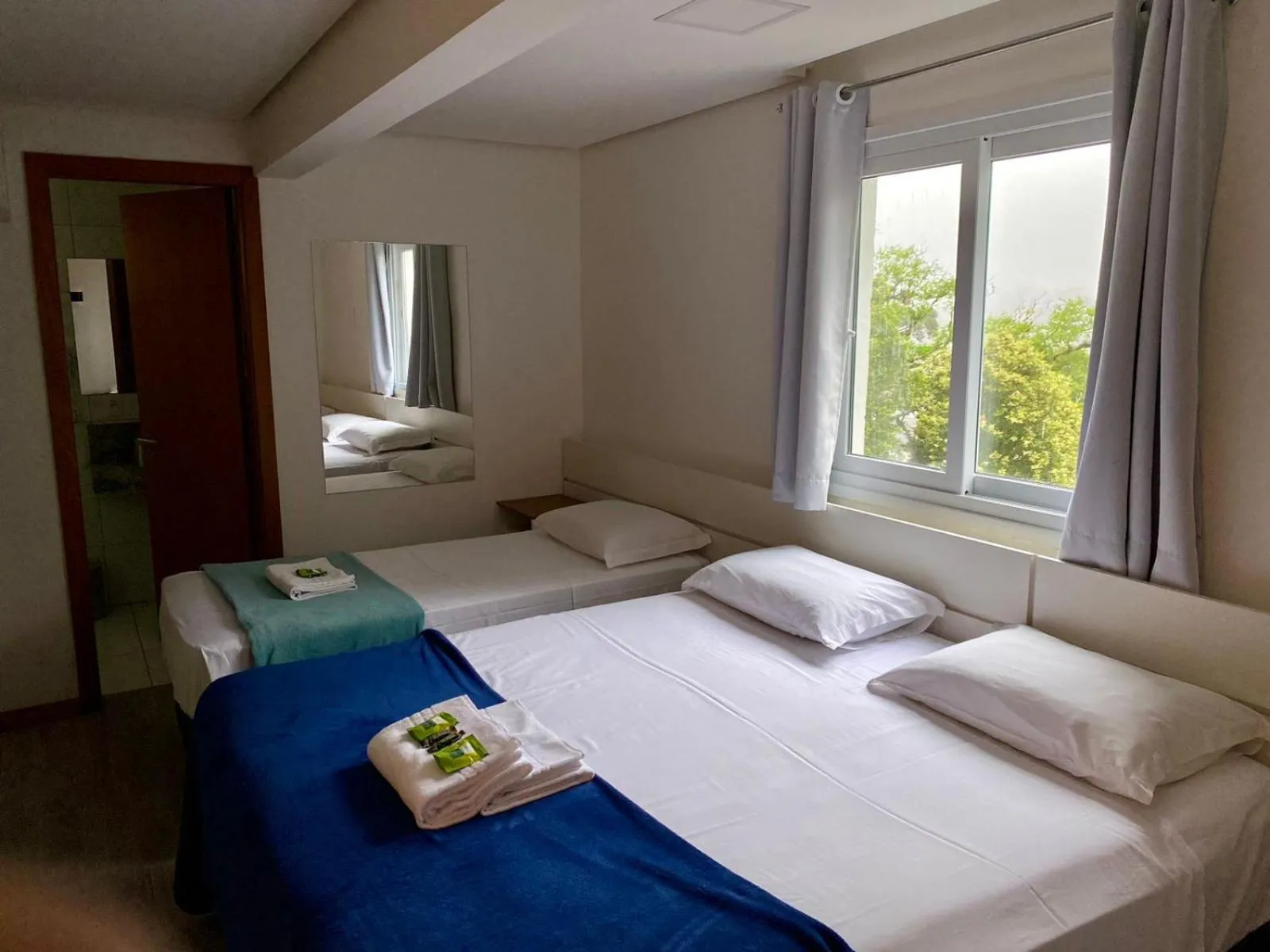 View (from property/room), Bed in Hotel Golden Hills