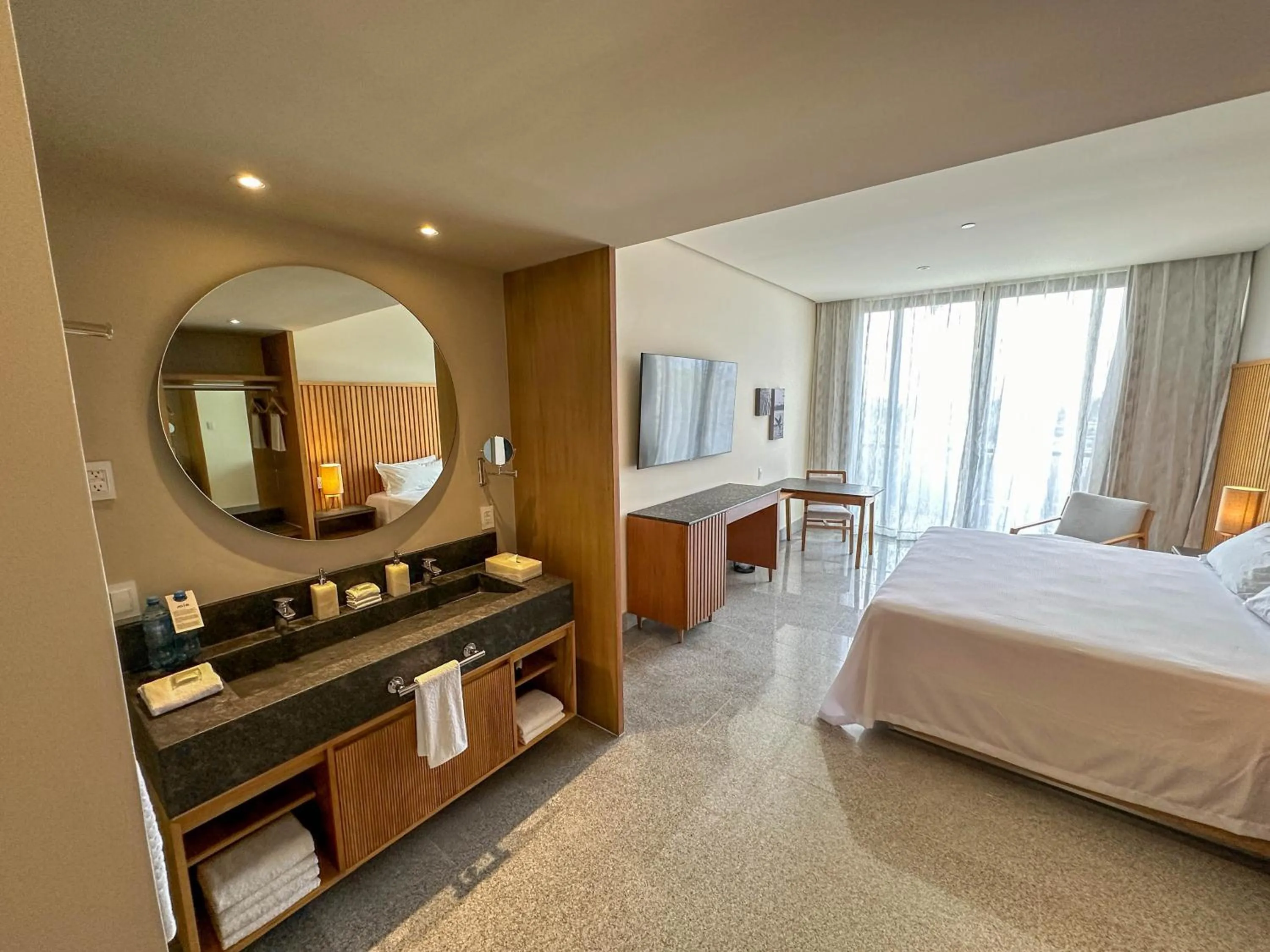 Photo of the whole room, Bed in Hotel Mio Riviera Nayarit - Adults Only