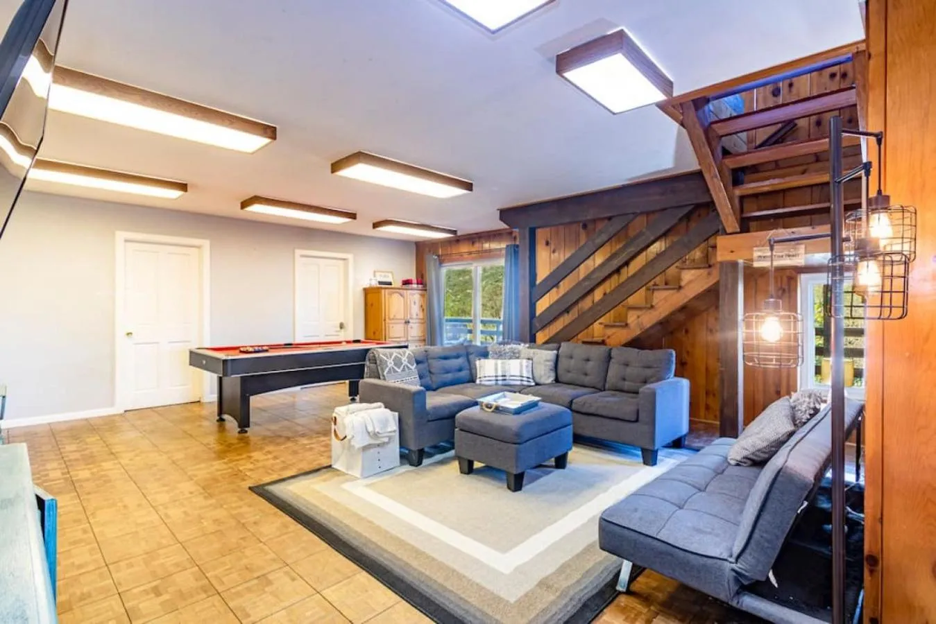 Sierra Vista Lookout Lodge with Creek, Waterfall and Waterholes, minutes from Bass Lake and Yosemite South Gate