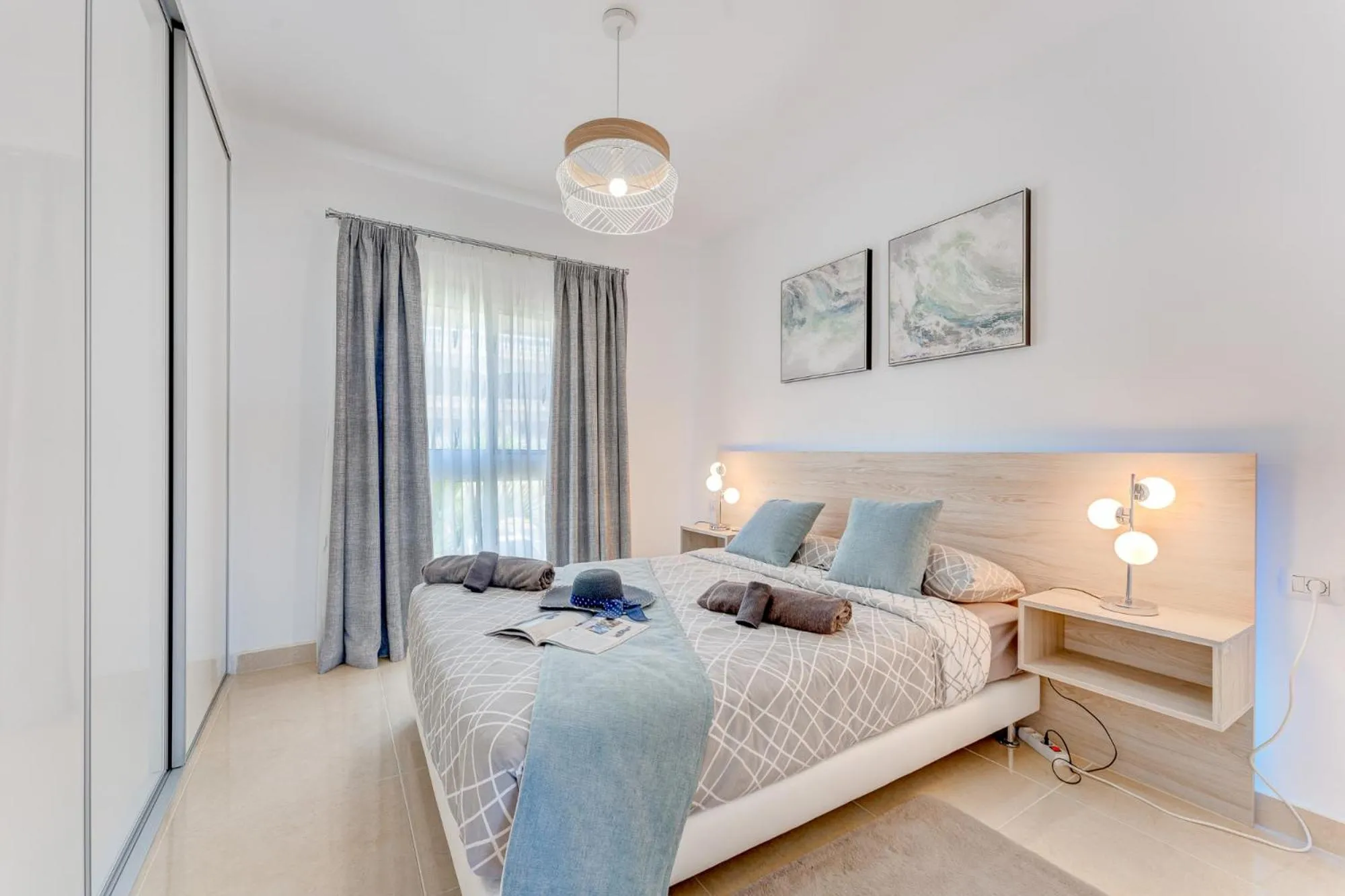 Bedroom, Bed in Sea & Green Golf View Duplex Heated POOL