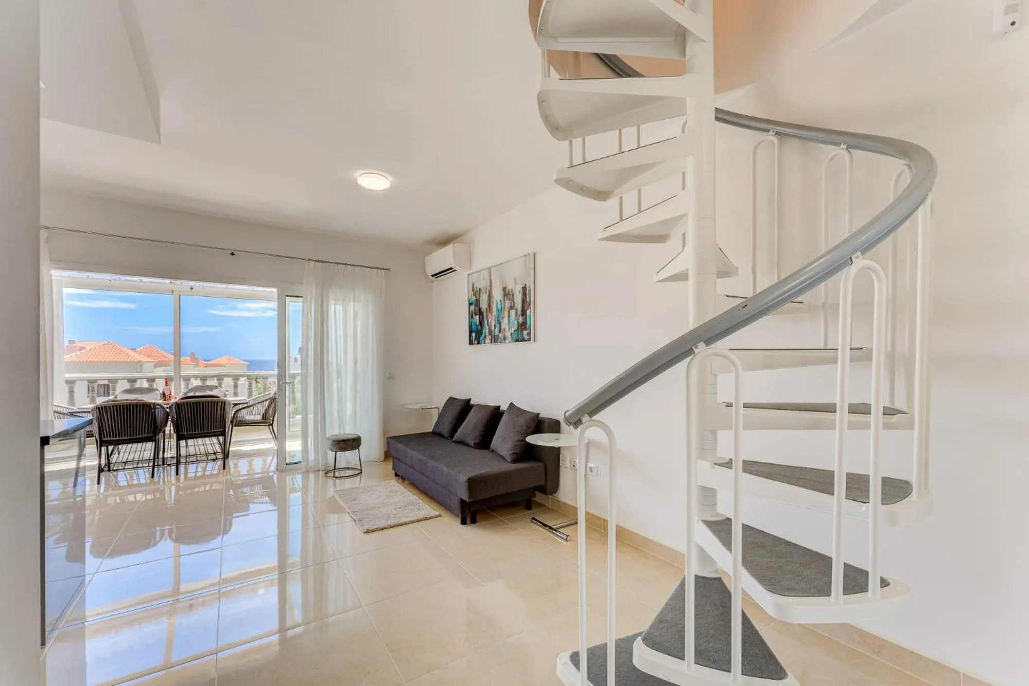 Kitchen or kitchenette in Sea & Green Golf View Duplex Heated POOL