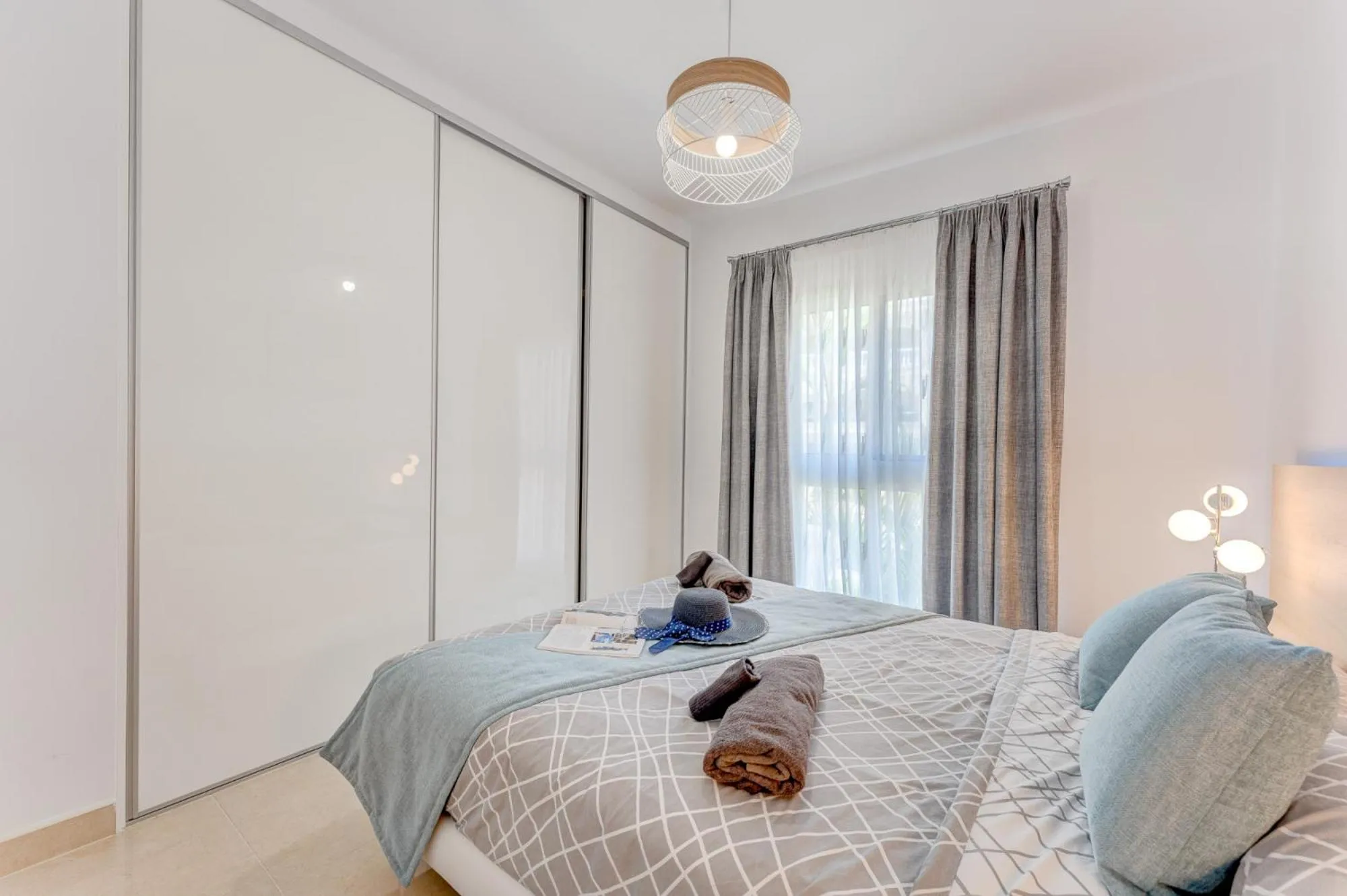 Bathroom, Bed in Sea & Green Golf View Duplex Heated POOL
