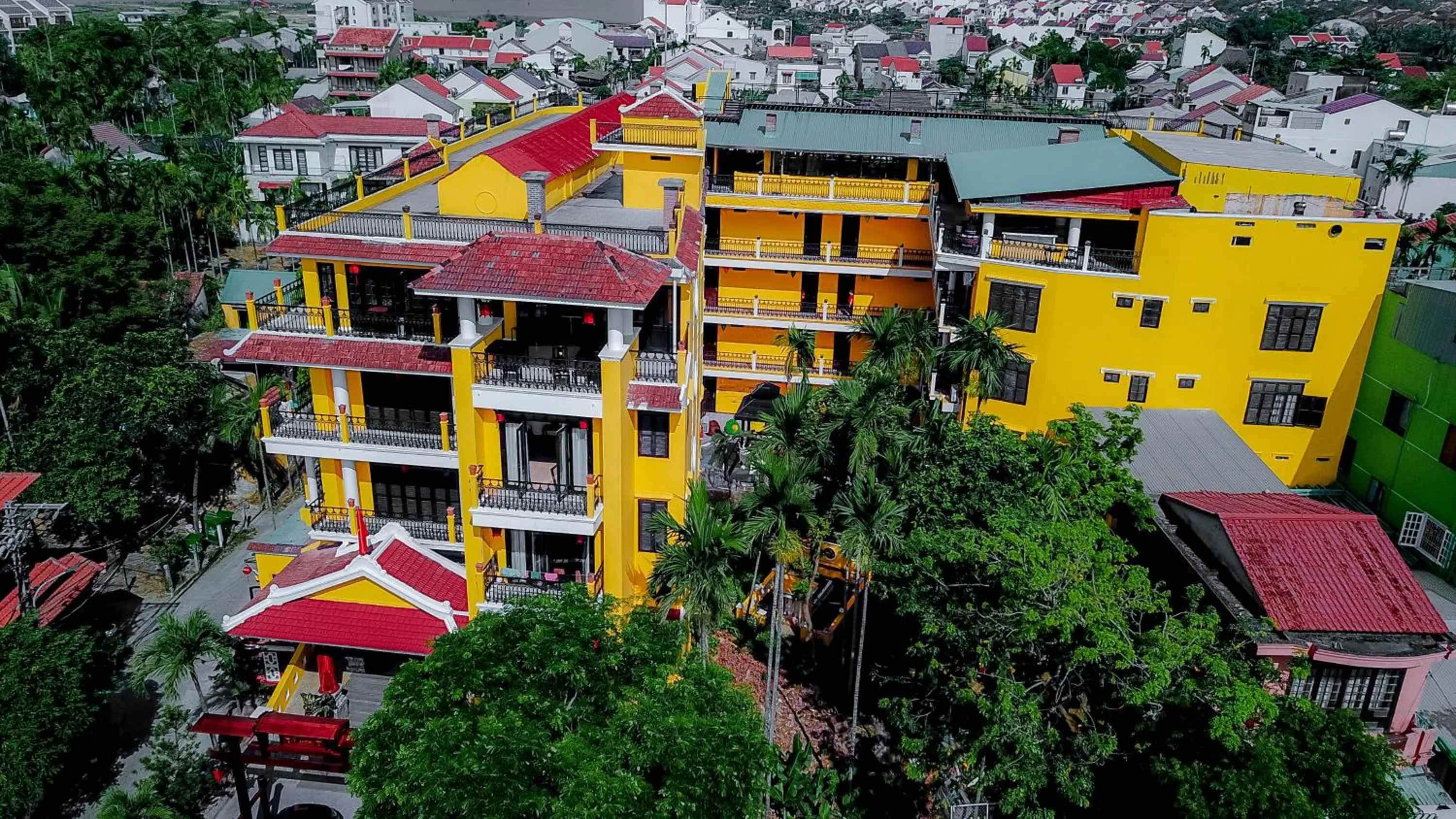 Property building in iHome Hoi An