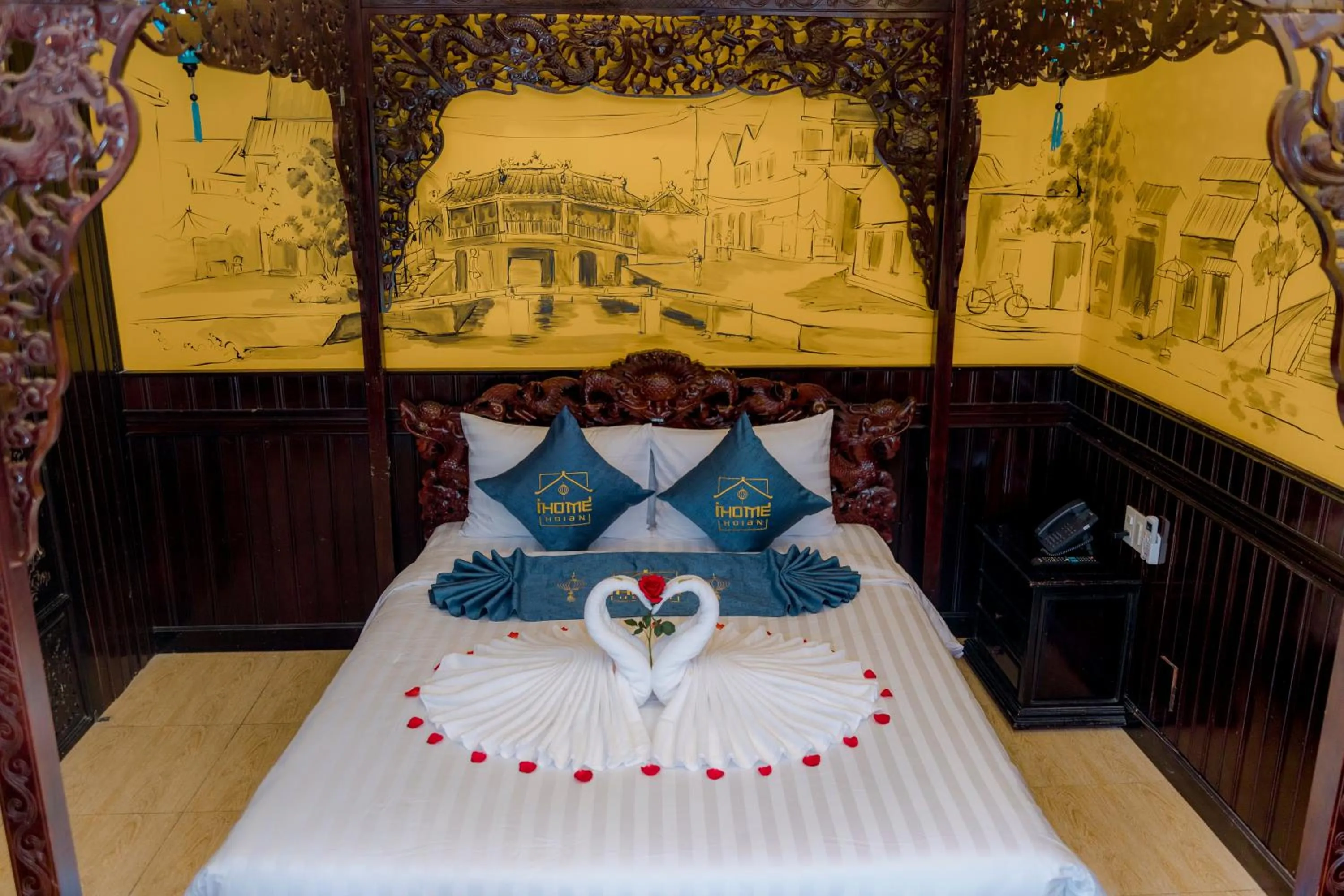 Bedroom, Bed in iHome Hoi An