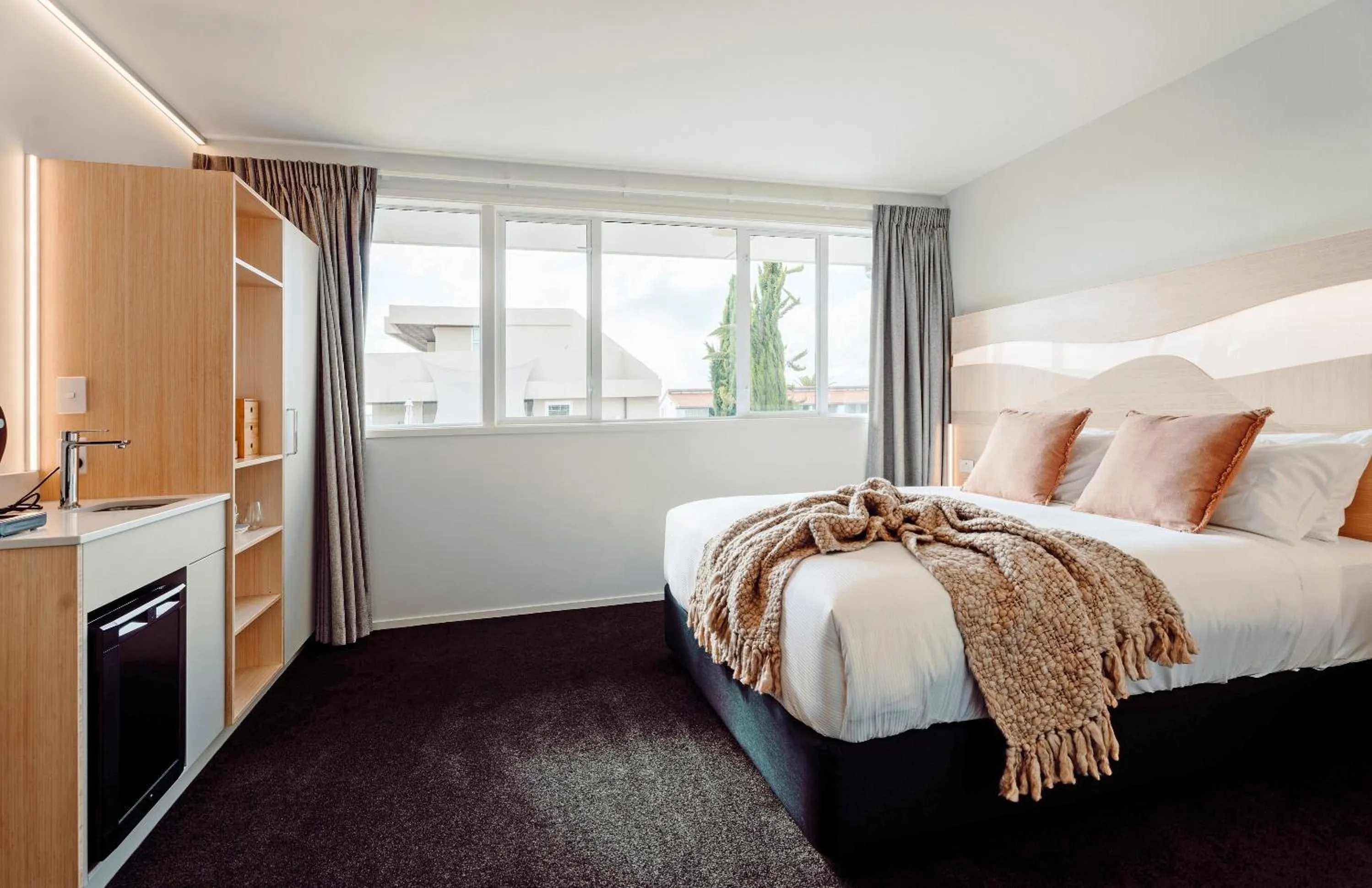 Photo of the whole room, Bed in CitySide Hotel Tauranga