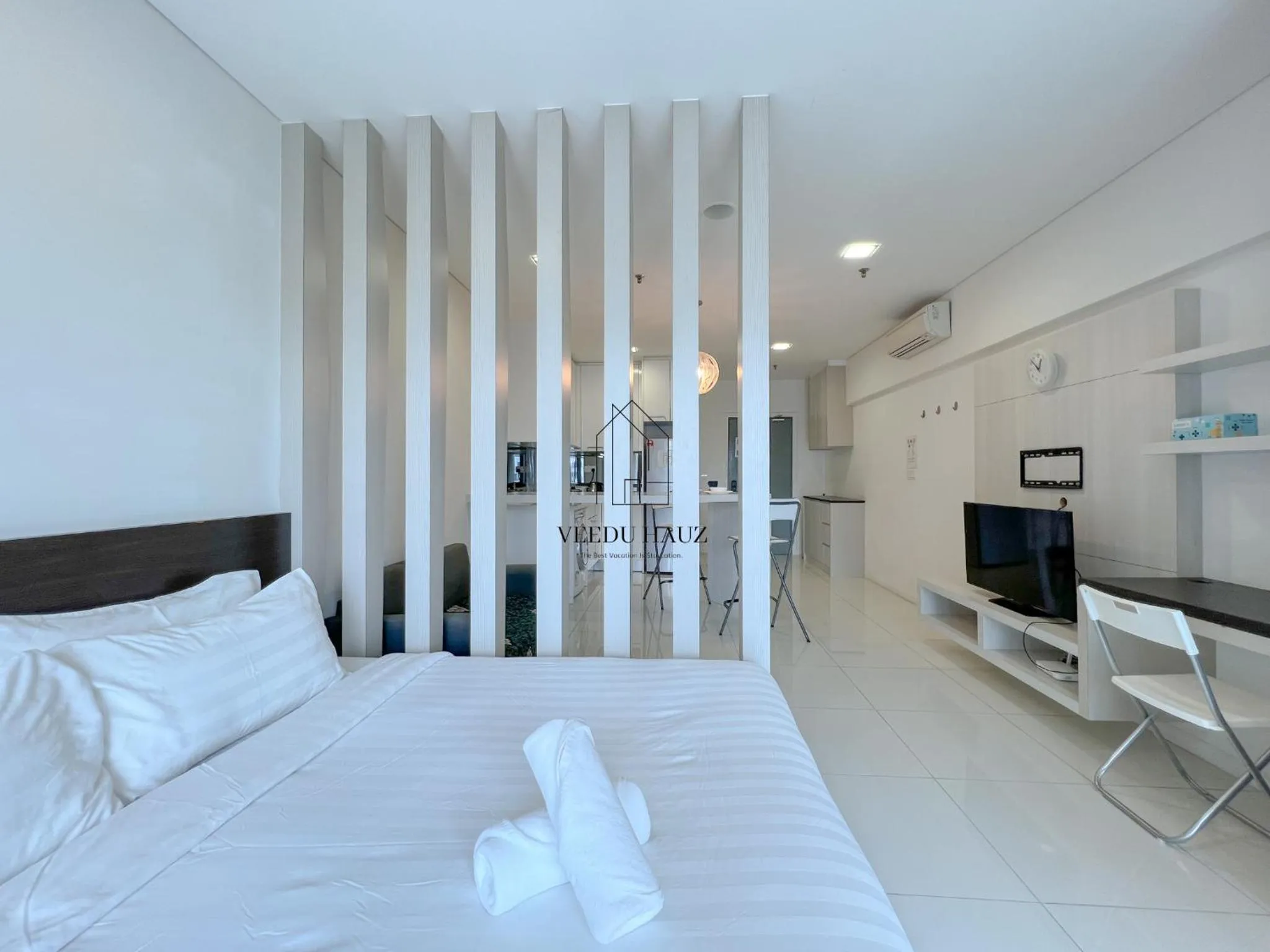 Bed in Mercu Summer Suites KLCC by Veedu Hauz