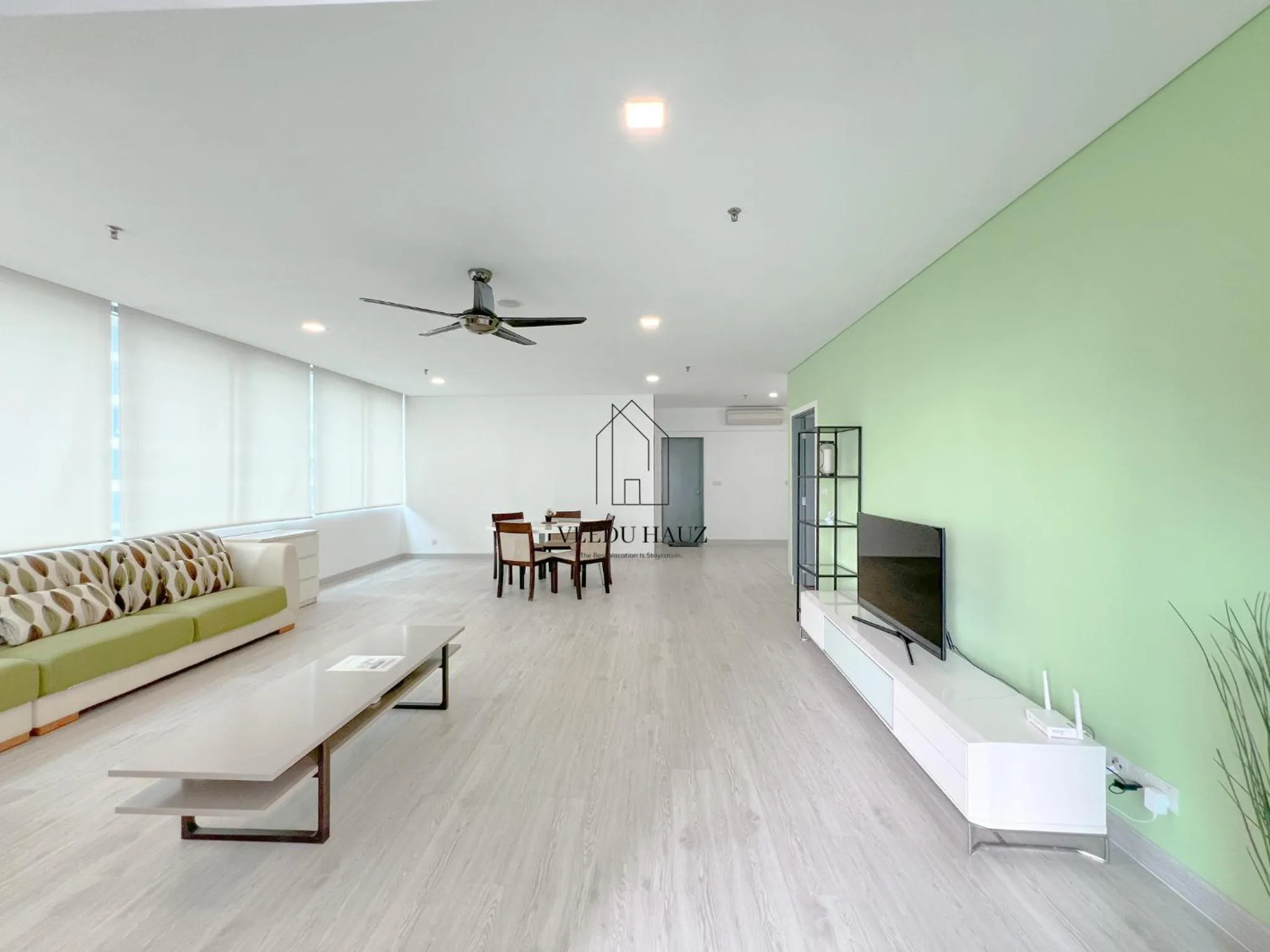 Living room in Mercu Summer Suites KLCC by Veedu Hauz