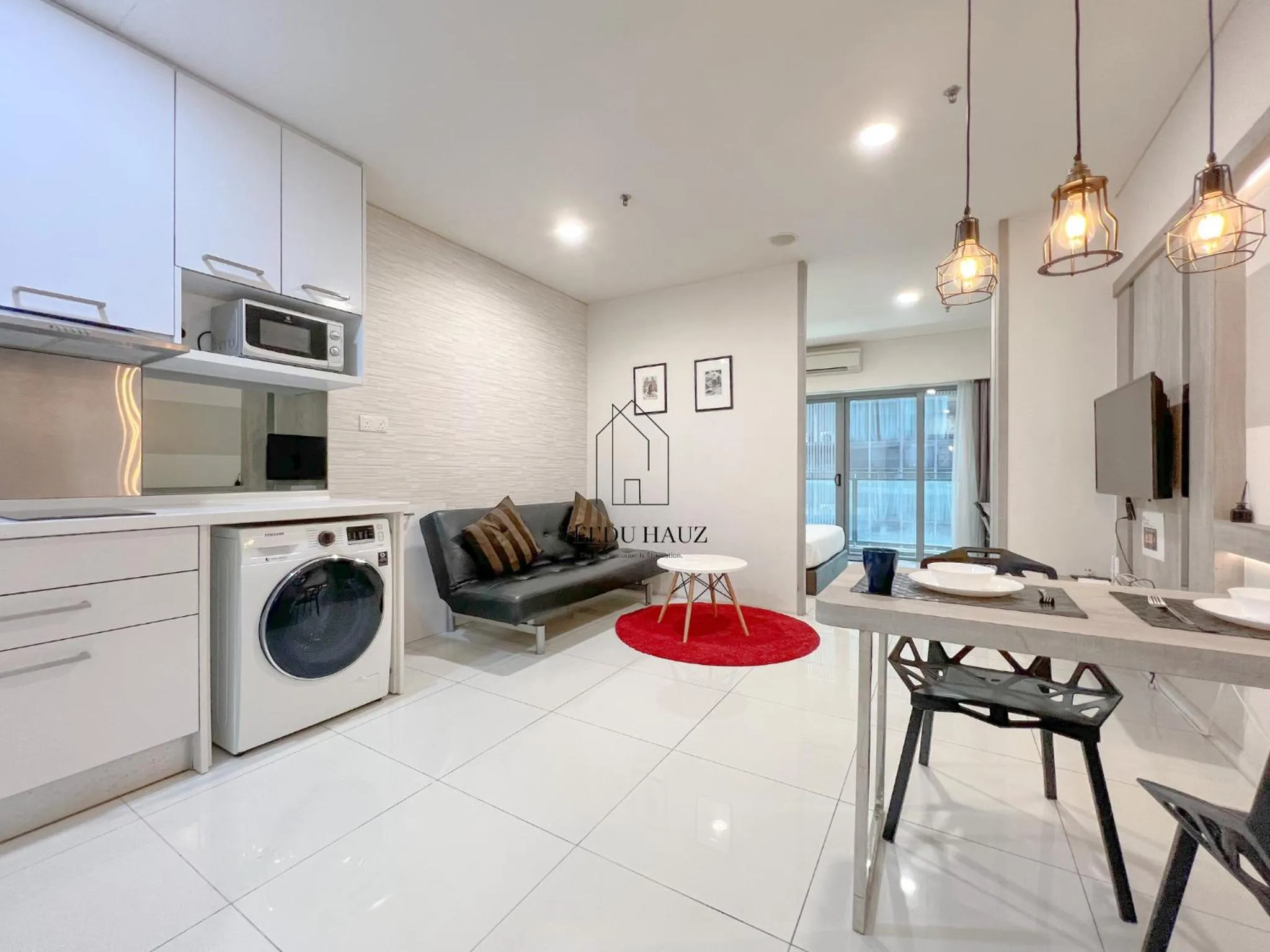 Living room in Mercu Summer Suites KLCC by Veedu Hauz