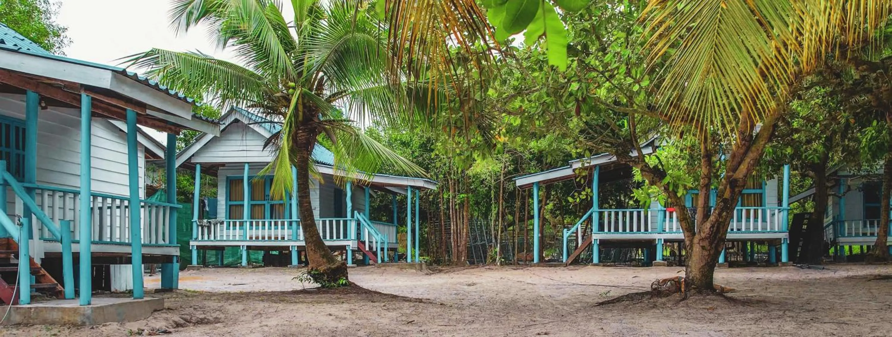 Property building in Mad Monkey Koh Rong