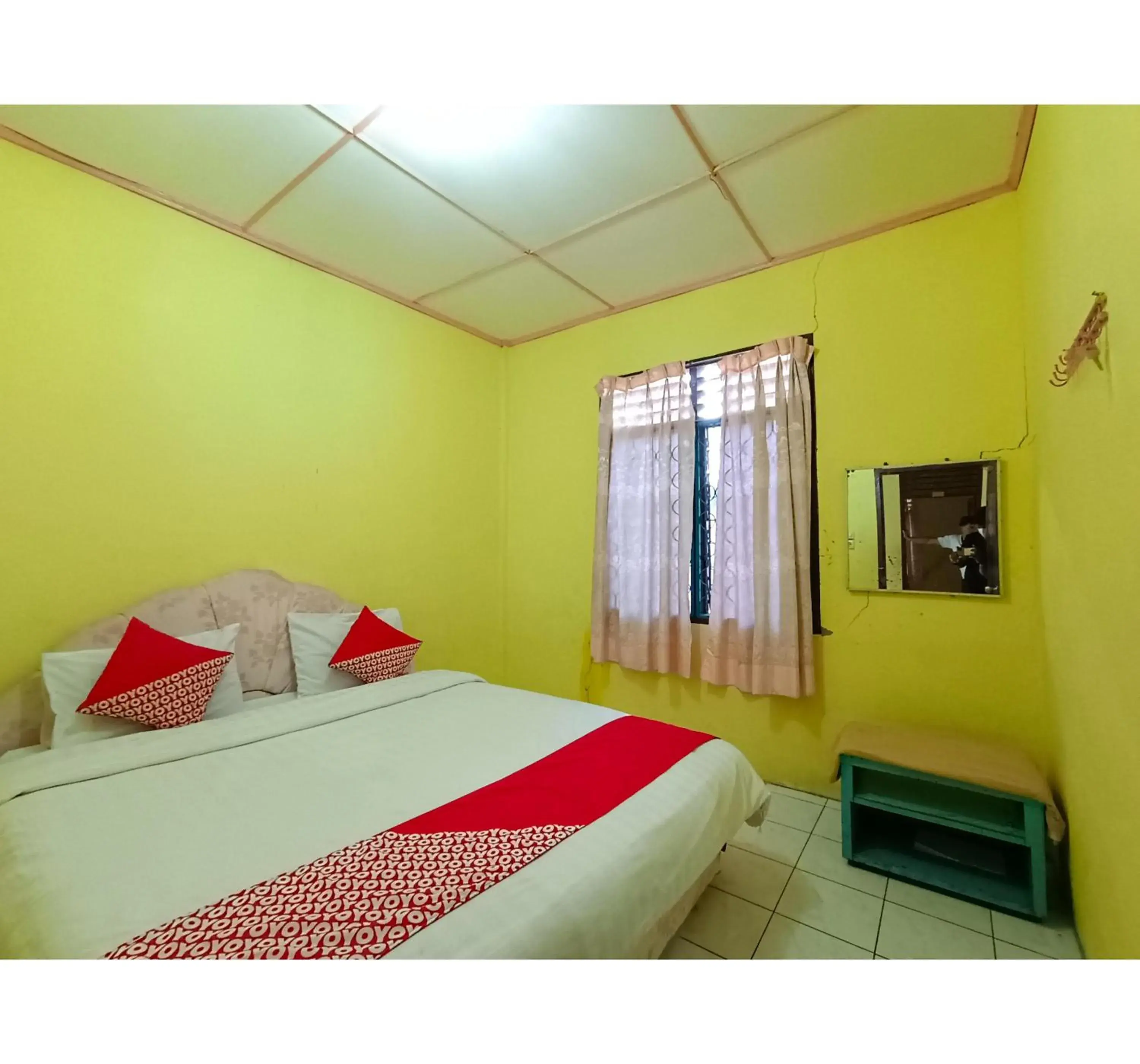 Bedroom, Bed in Hotel O Penginapan & Villa Sirait Bedroom, Bed in Hotel O Penginapan & Villa Sirait