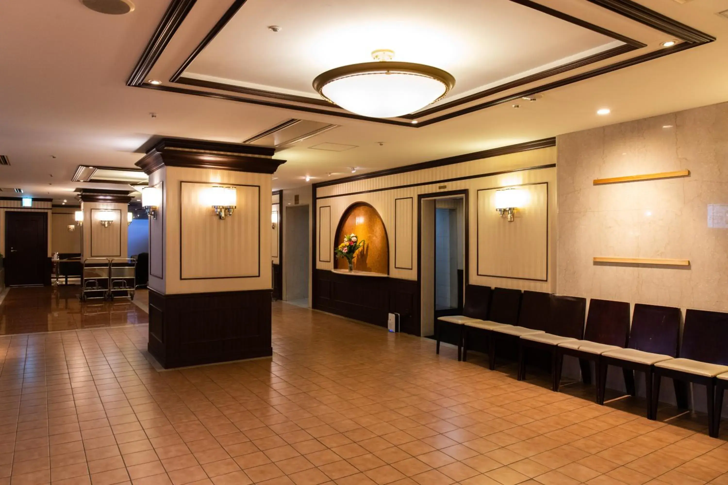 Lobby or reception in Ramada Encore by Wyndham Amagasaki Lobby or reception in Ramada Encore by Wyndham Amagasaki