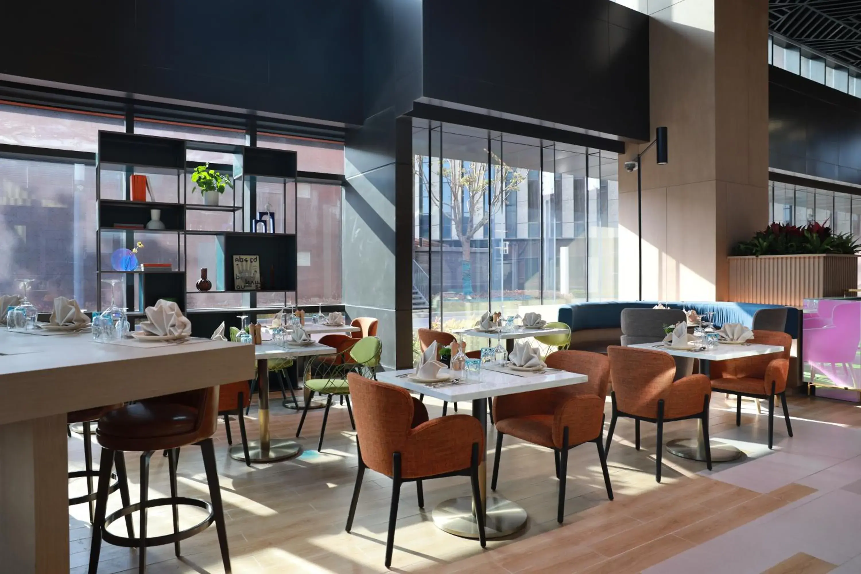 Restaurant/places to eat in Artyzen Habitat Taopu Shanghai Restaurant/places to eat in Artyzen Habitat Taopu Shanghai