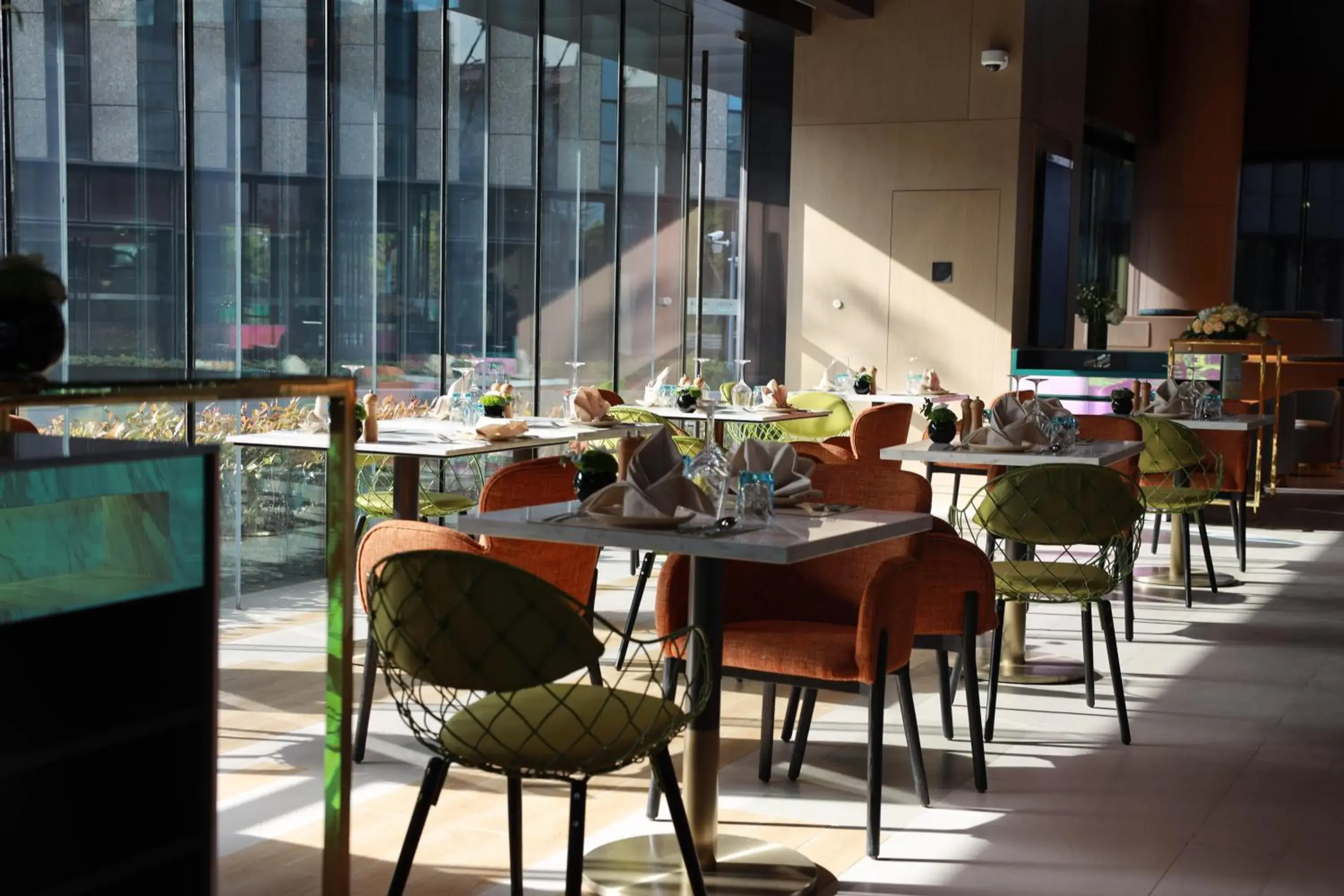 Restaurant/places to eat in Artyzen Habitat Taopu Shanghai Restaurant/places to eat in Artyzen Habitat Taopu Shanghai