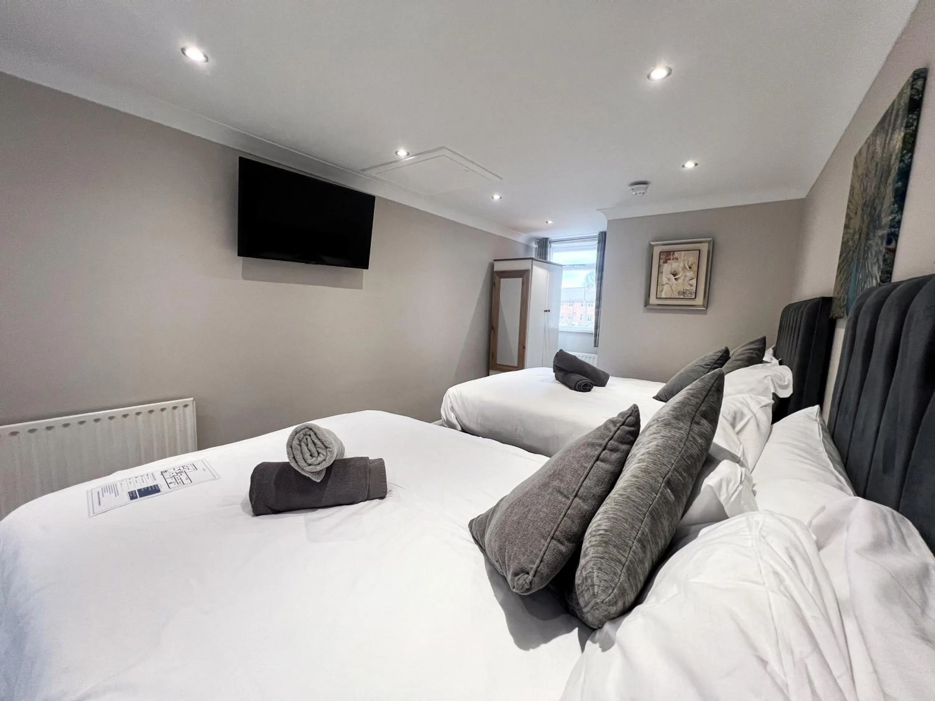 Bedroom, Bed in Beldon House