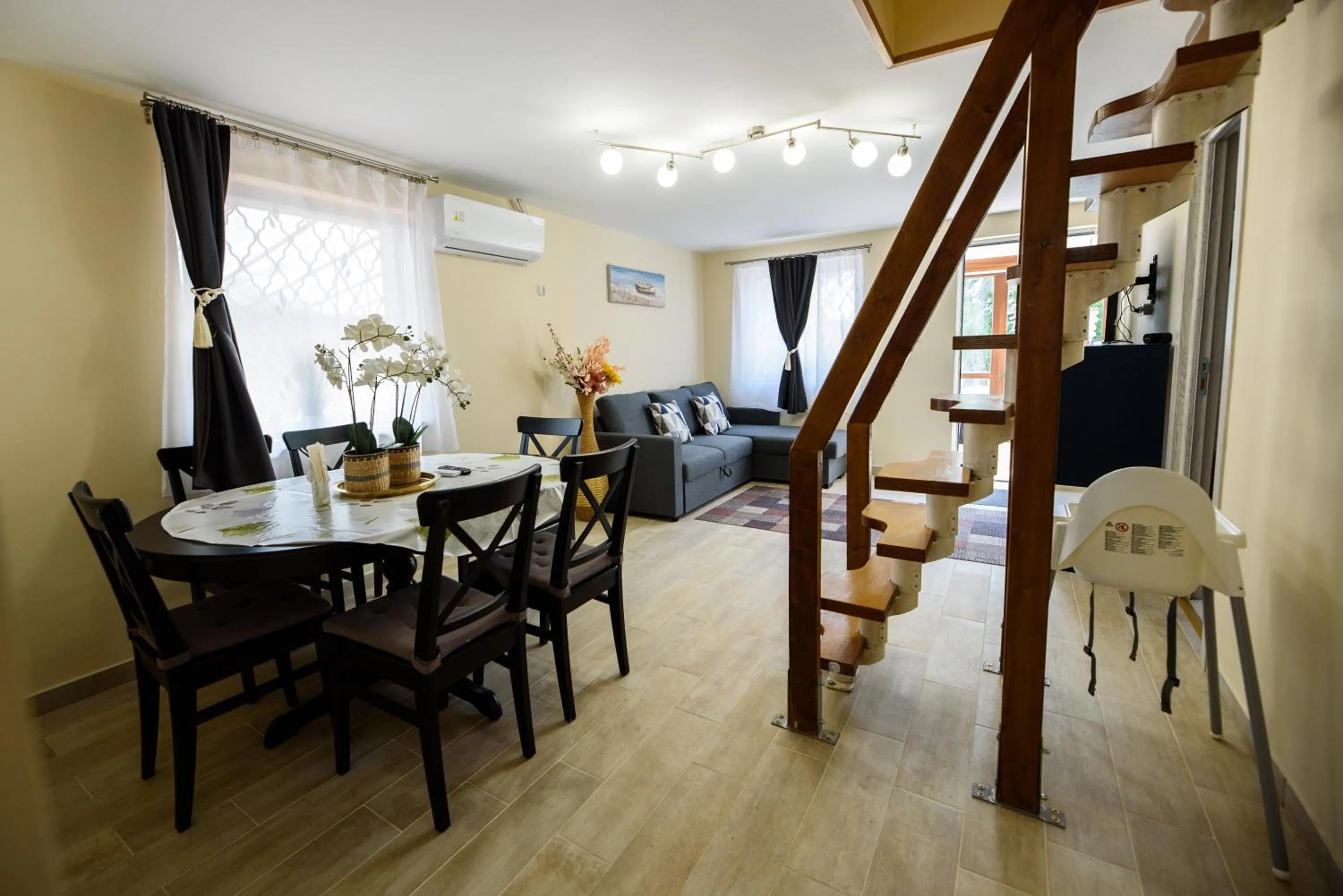 Meals in Emili Apartman Ráckeve