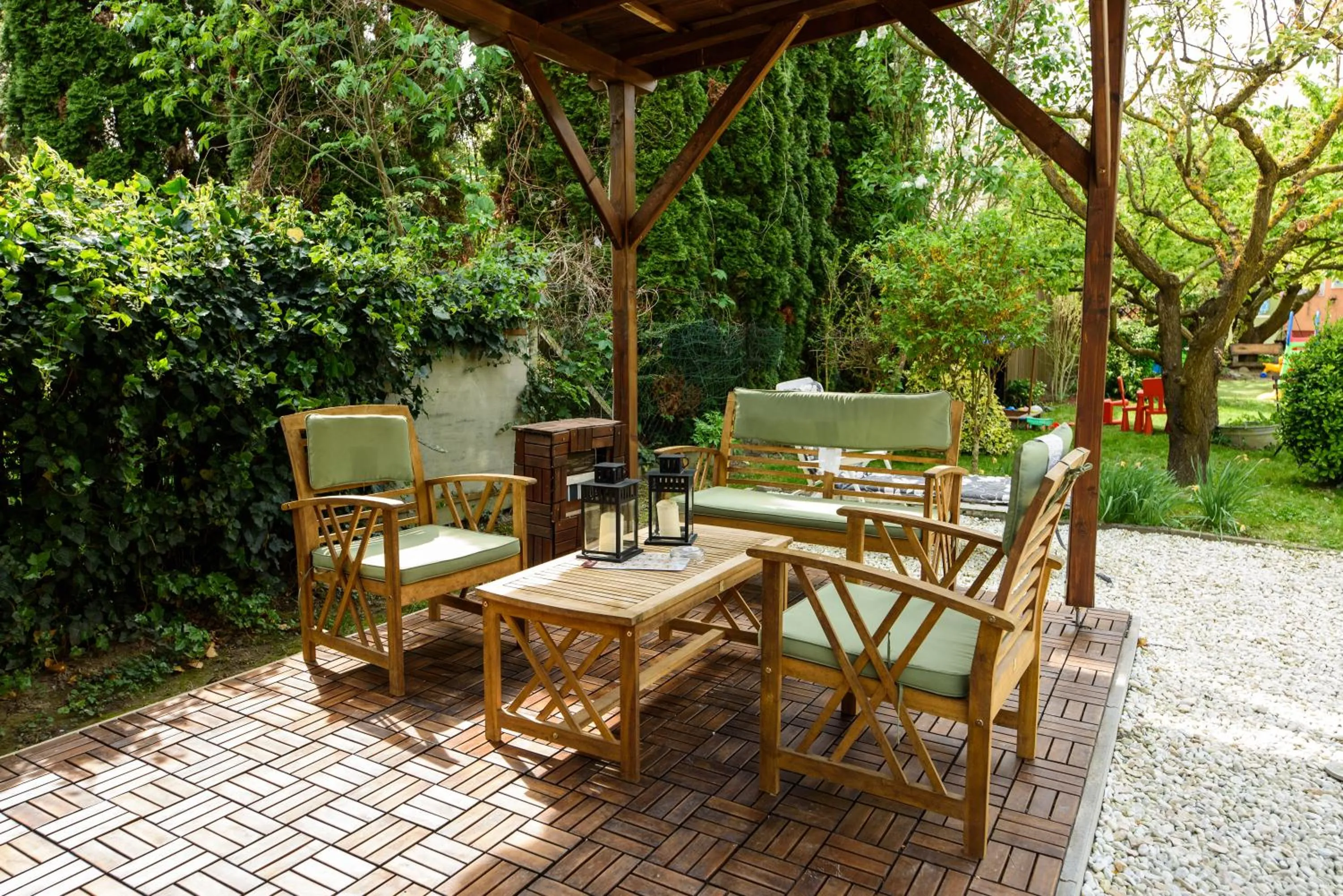 Garden in Emili Apartman Ráckeve