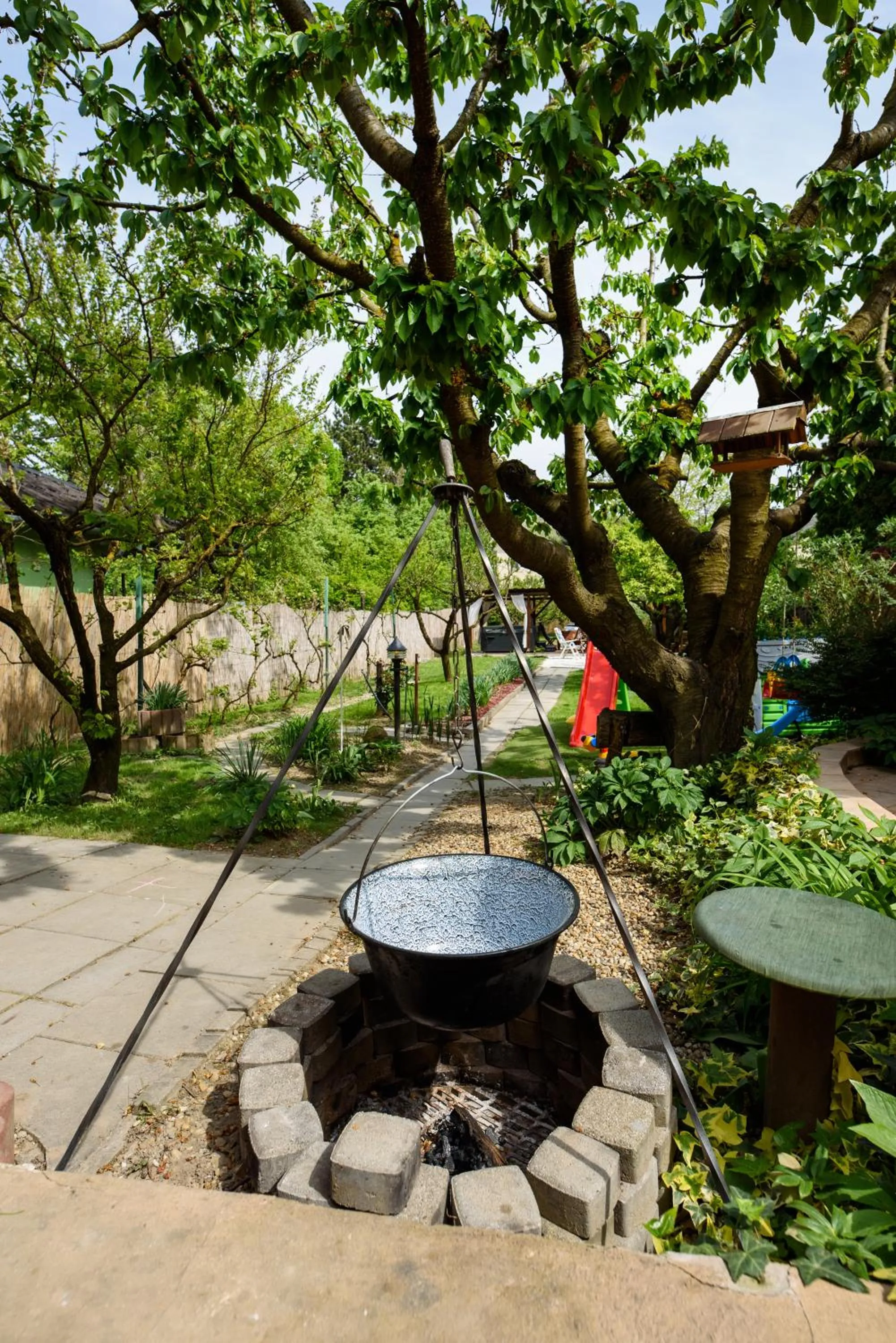 BBQ facilities in Emili Apartman Ráckeve
