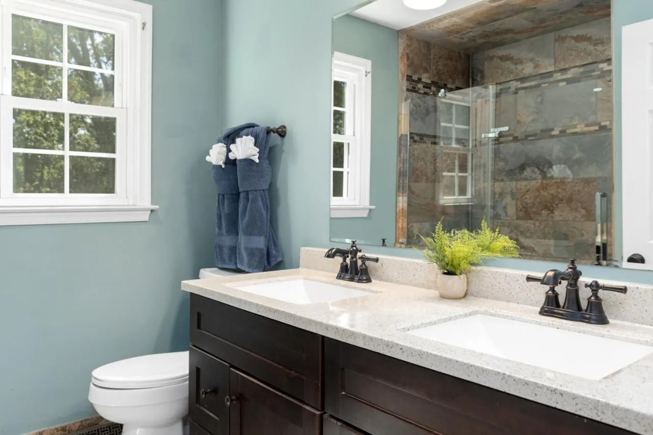 Waynesboro home near Wintergreen Charlottesville