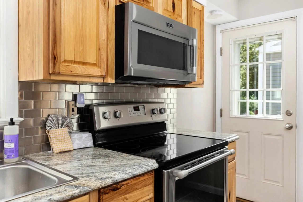 Waynesboro home near Wintergreen Charlottesville