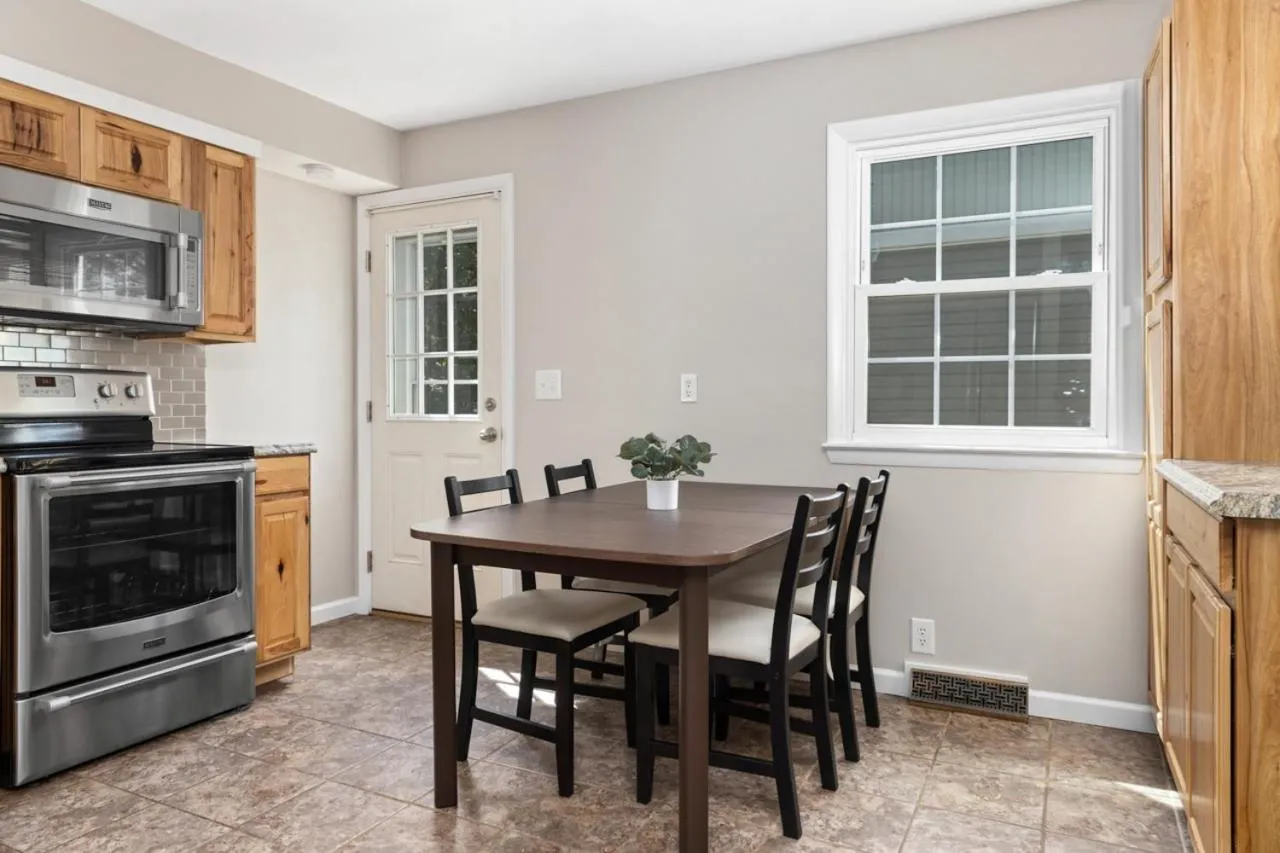 Waynesboro home near Wintergreen Charlottesville