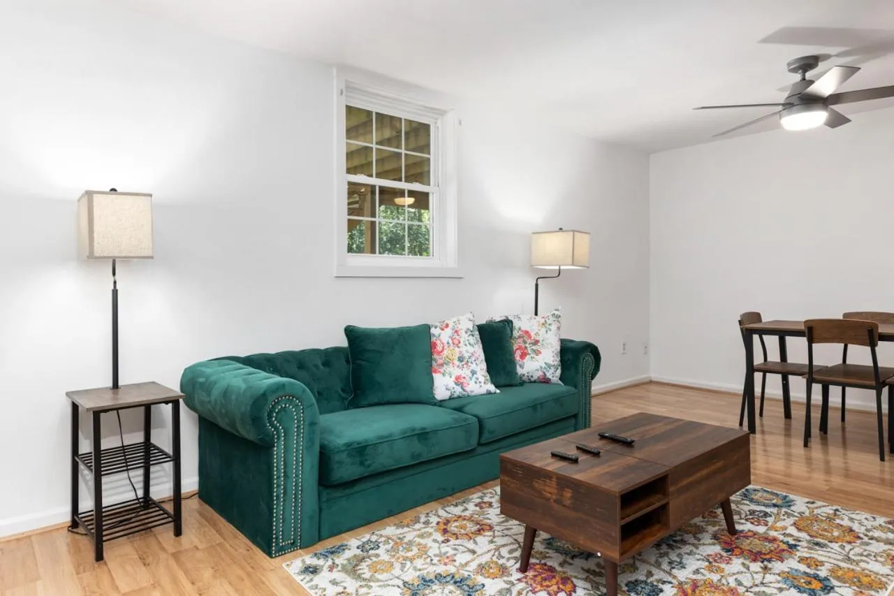 Waynesboro home near Wintergreen Charlottesville