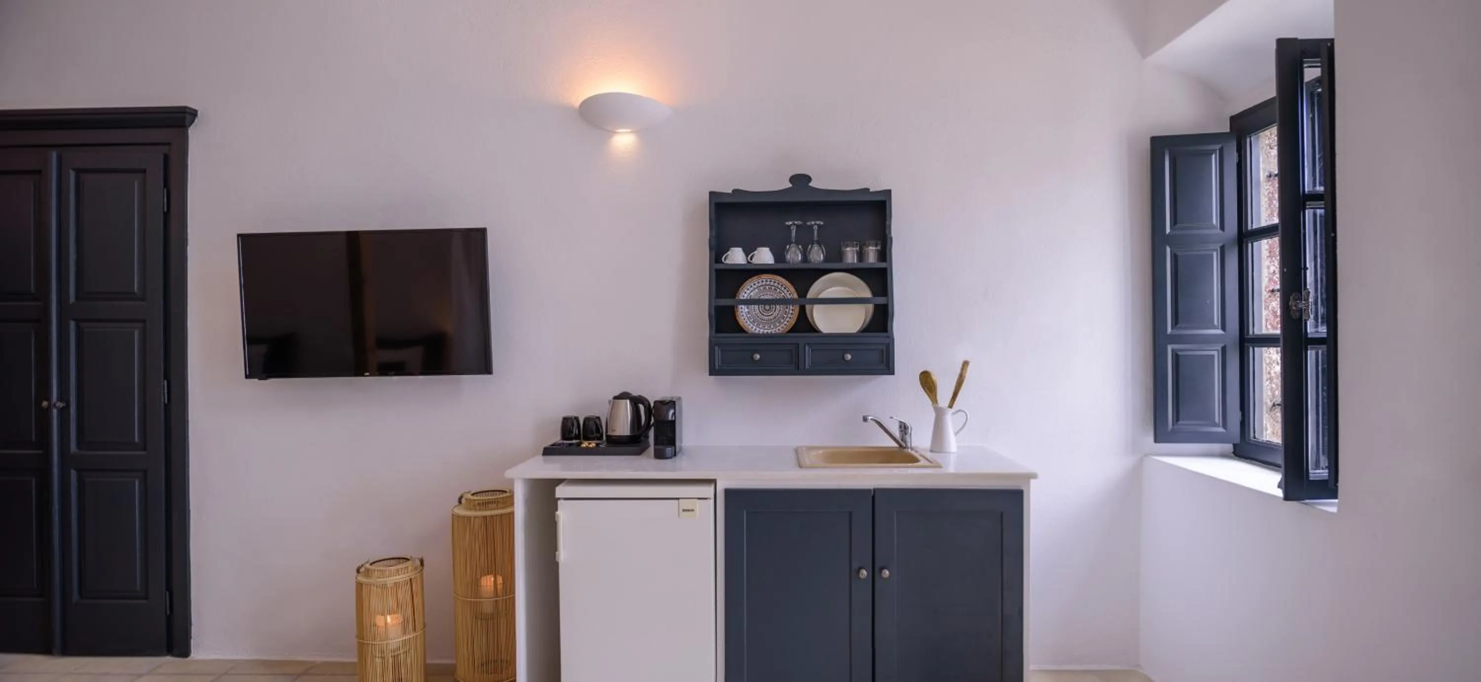 Kitchen or kitchenette in Firalia, Casa in Rock Suites