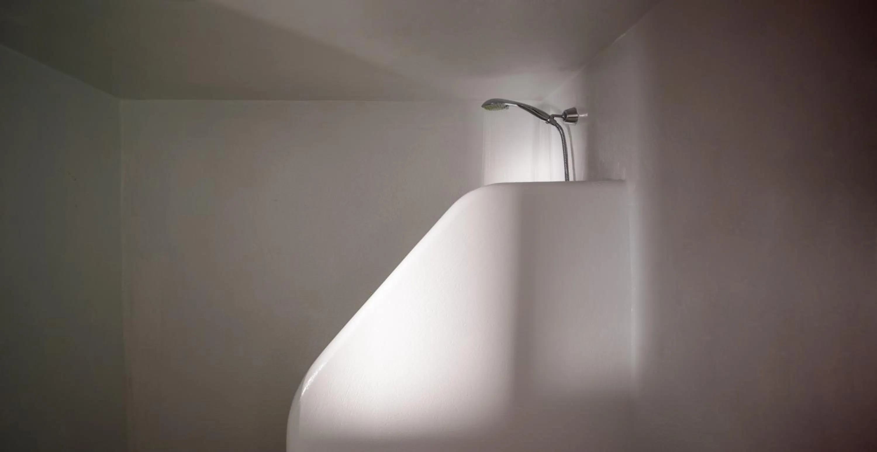 Shower in Firalia, Casa in Rock Suites