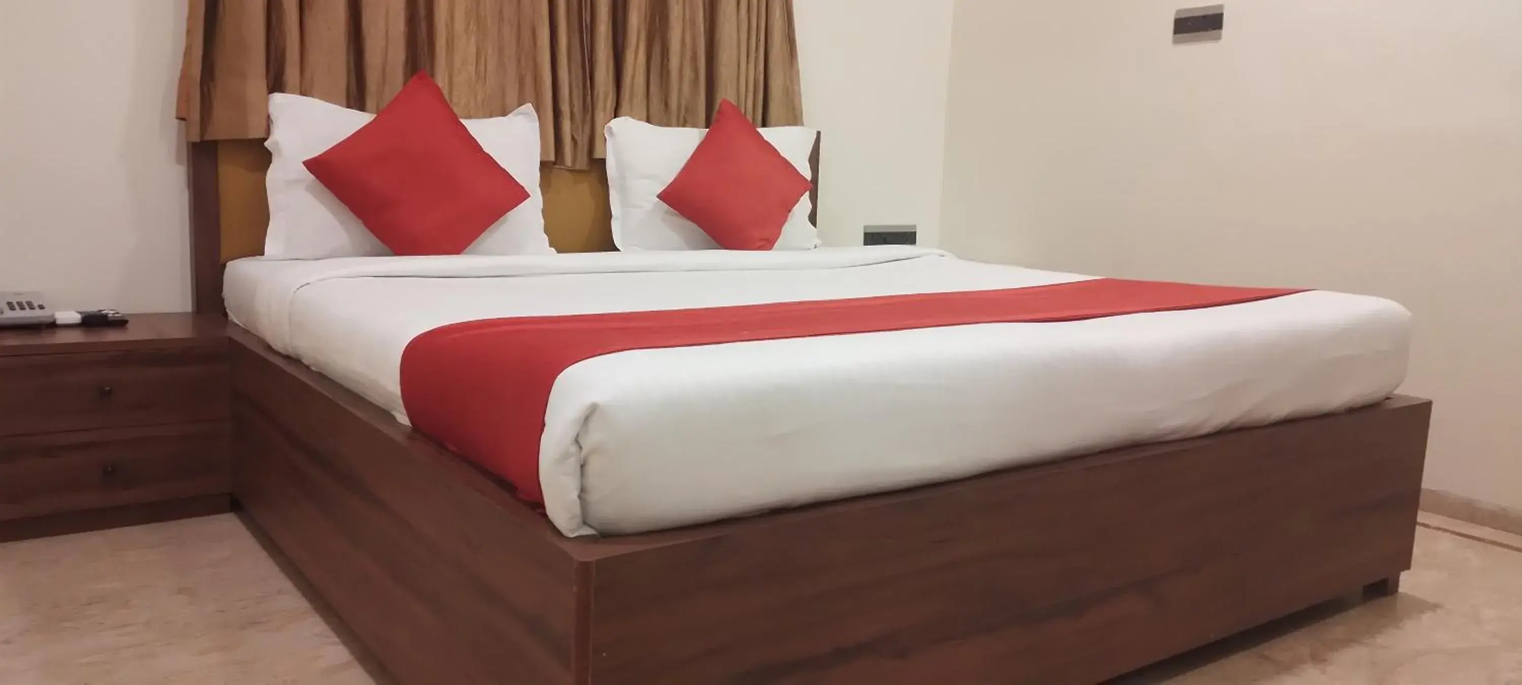 Standard Double or Twin Room in Shine Hospitality Palace Standard Double or Twin Room in Shine Hospitality Palace