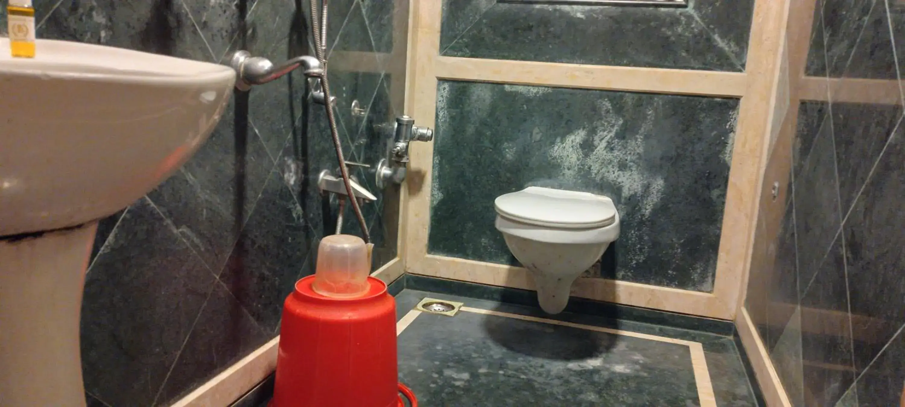 Standard Double or Twin Room in Shine Hospitality Palace Standard Double or Twin Room in Shine Hospitality Palace