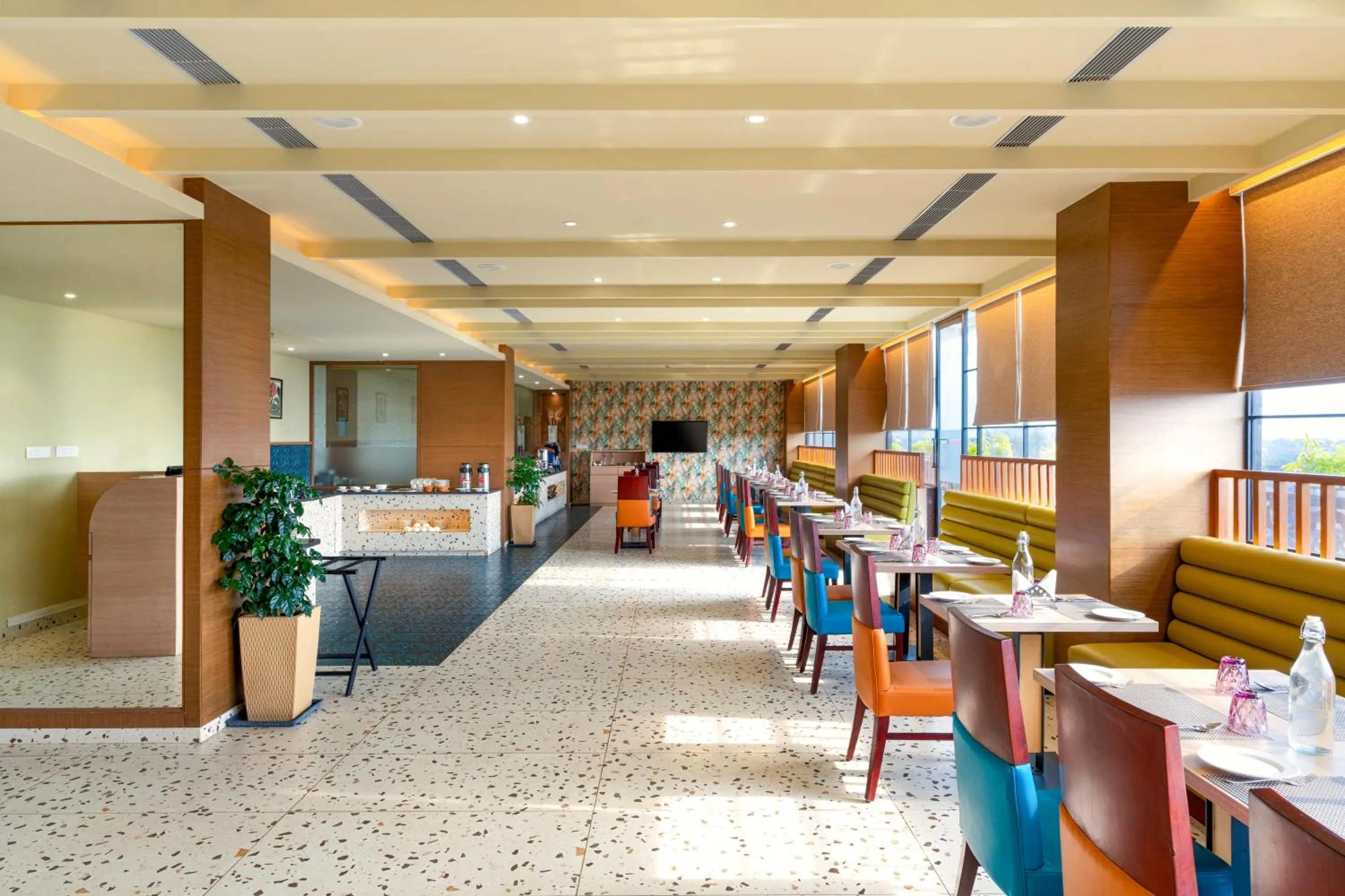 Restaurant/places to eat in Cygnett Inn Imperial Tezpur