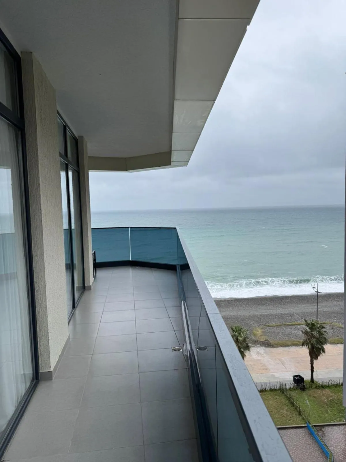 Green Side Apart Hotel