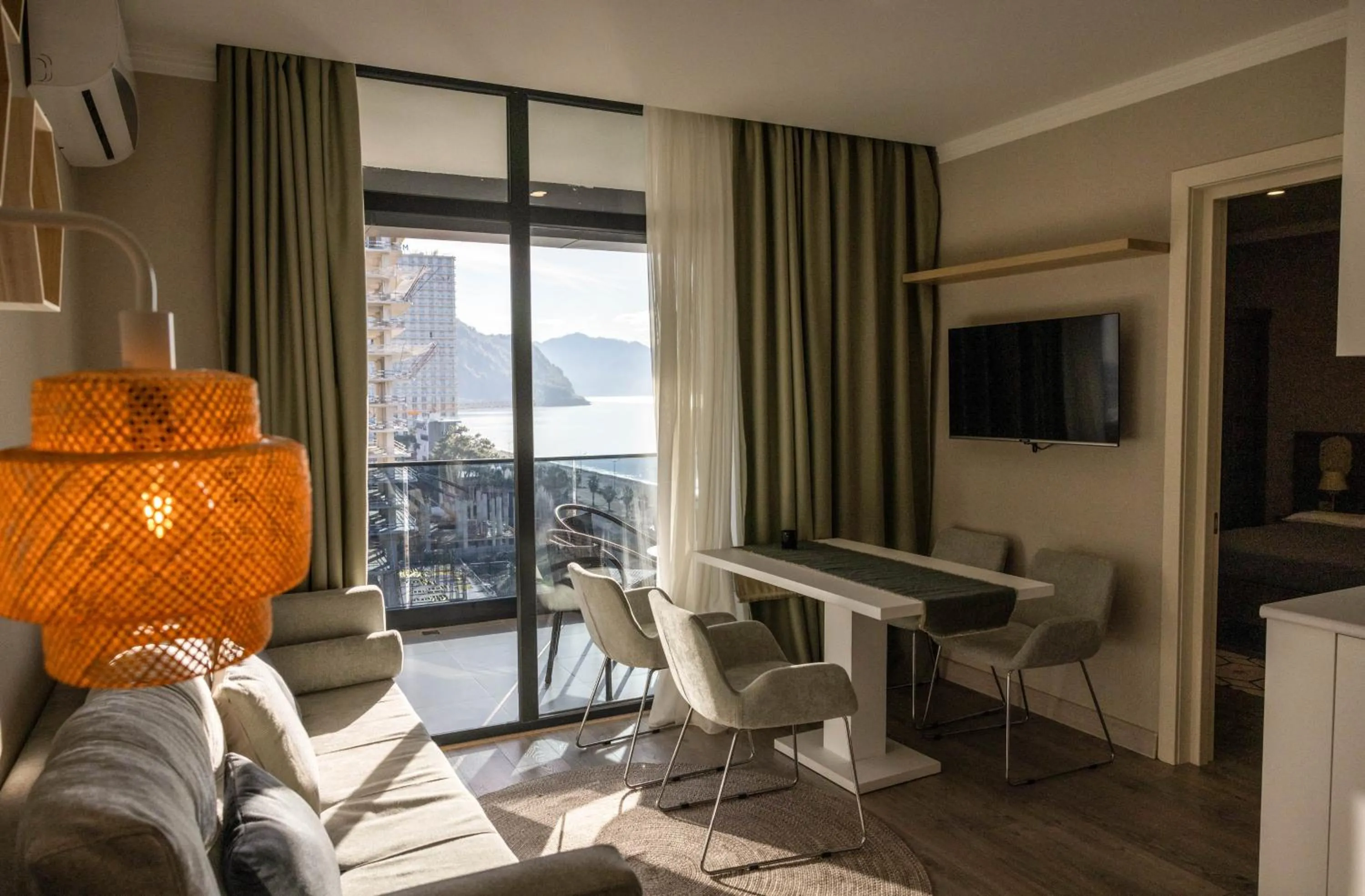 Seating area in Green Side Apart Hotel