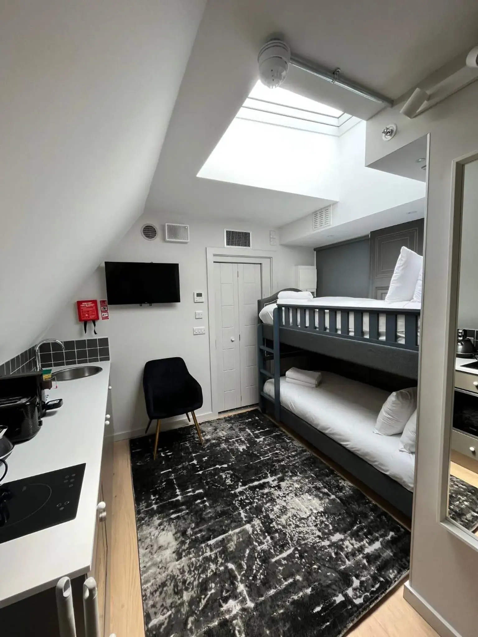 Studio in Merrion Square Studios Studio in Merrion Square Studios