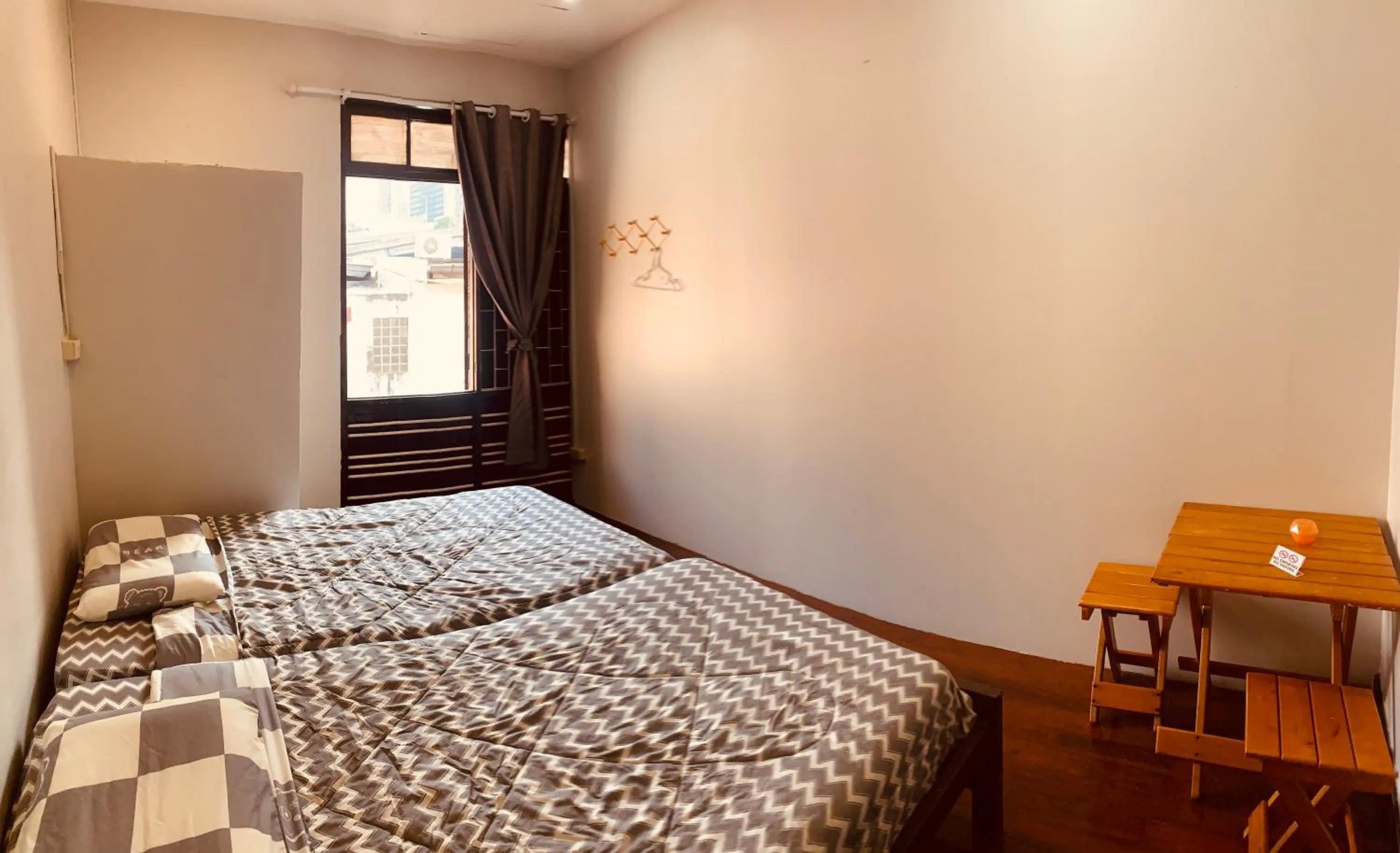 Photo of the whole room in Hostel Baan Ichi （一番庵）