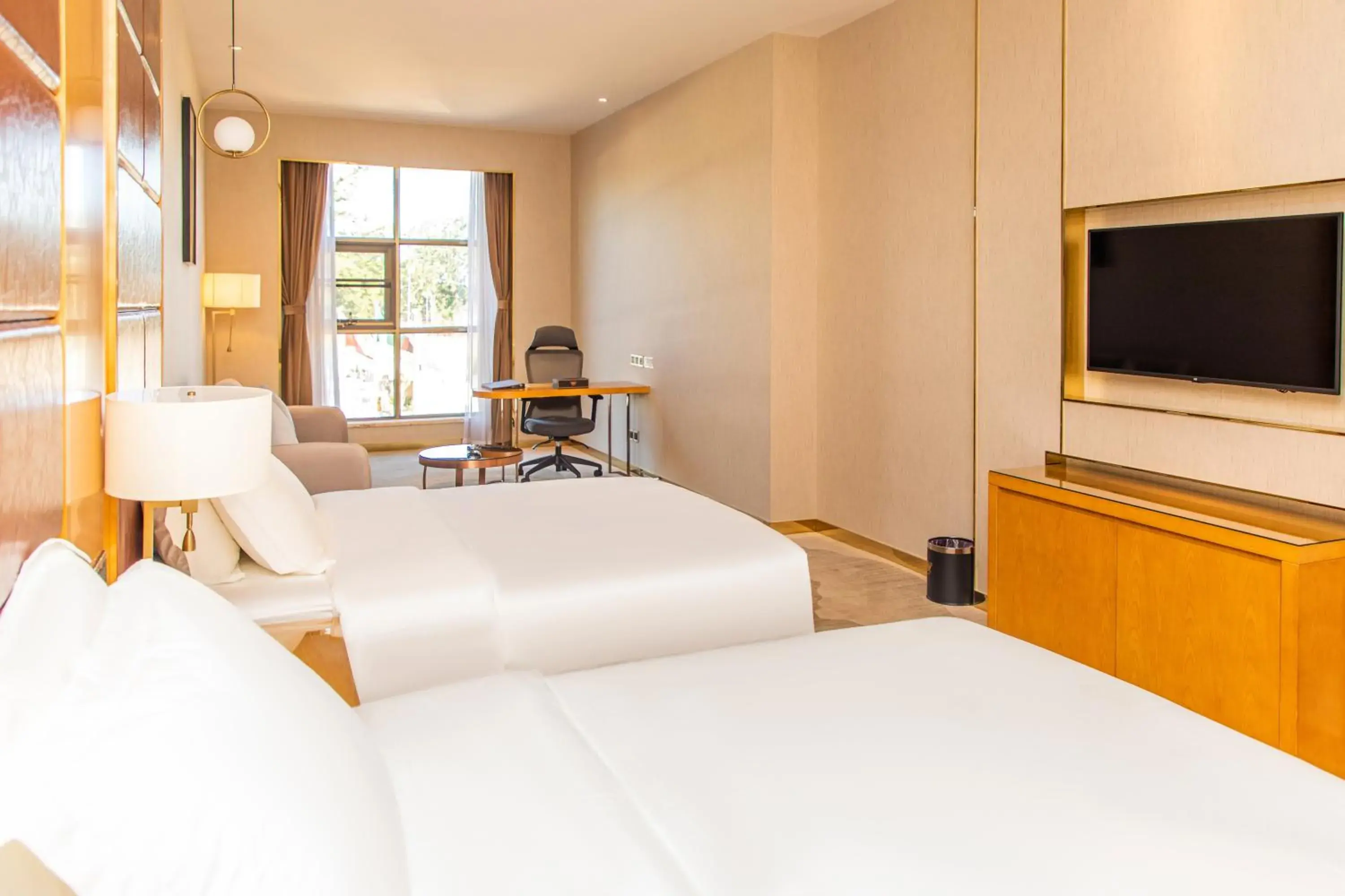 Photo of the whole room, Bed in The Venetian Hotel Photo of the whole room, Bed in The Venetian Hotel