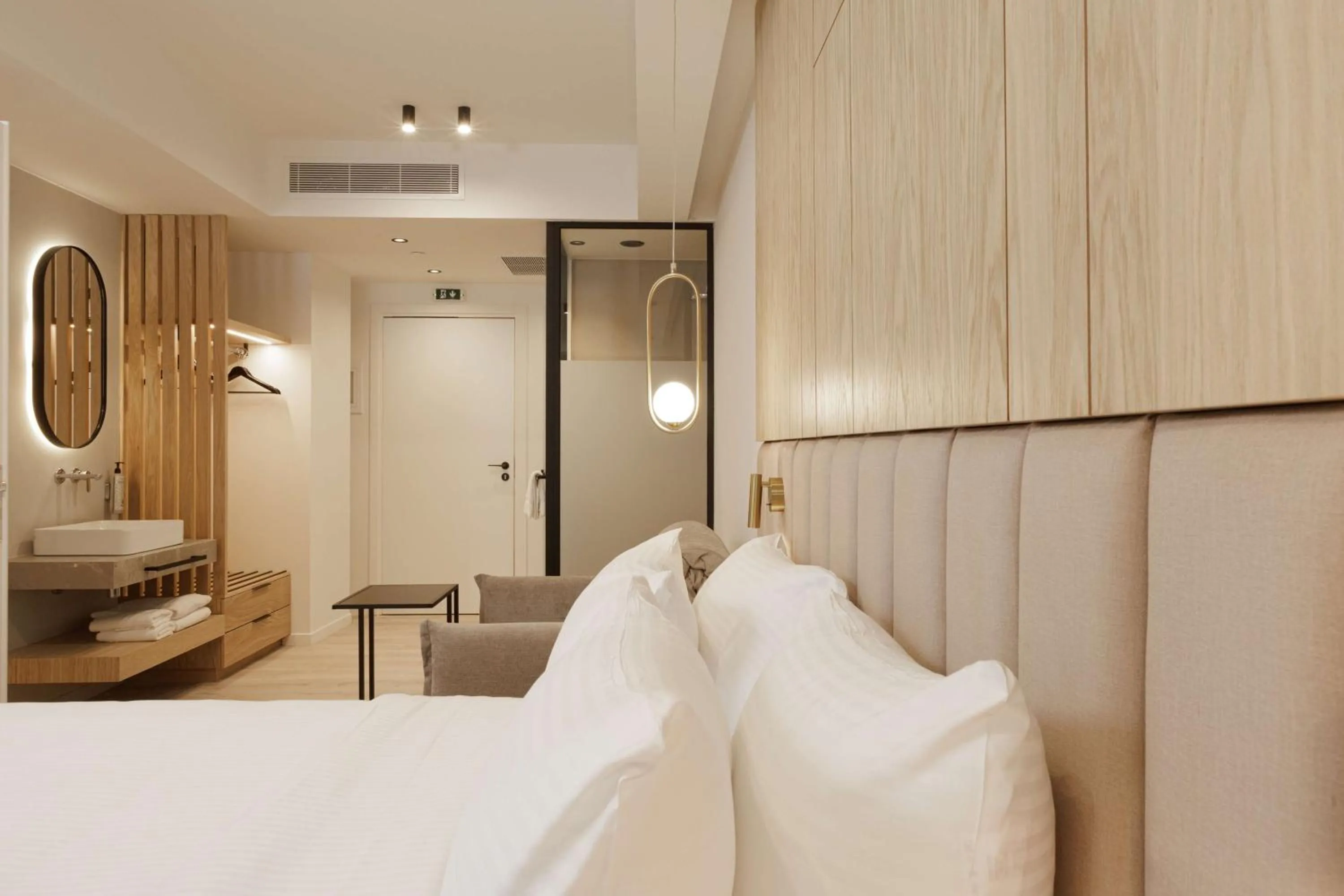 Bed in Hilton Garden Inn Athens Syggrou Avenue