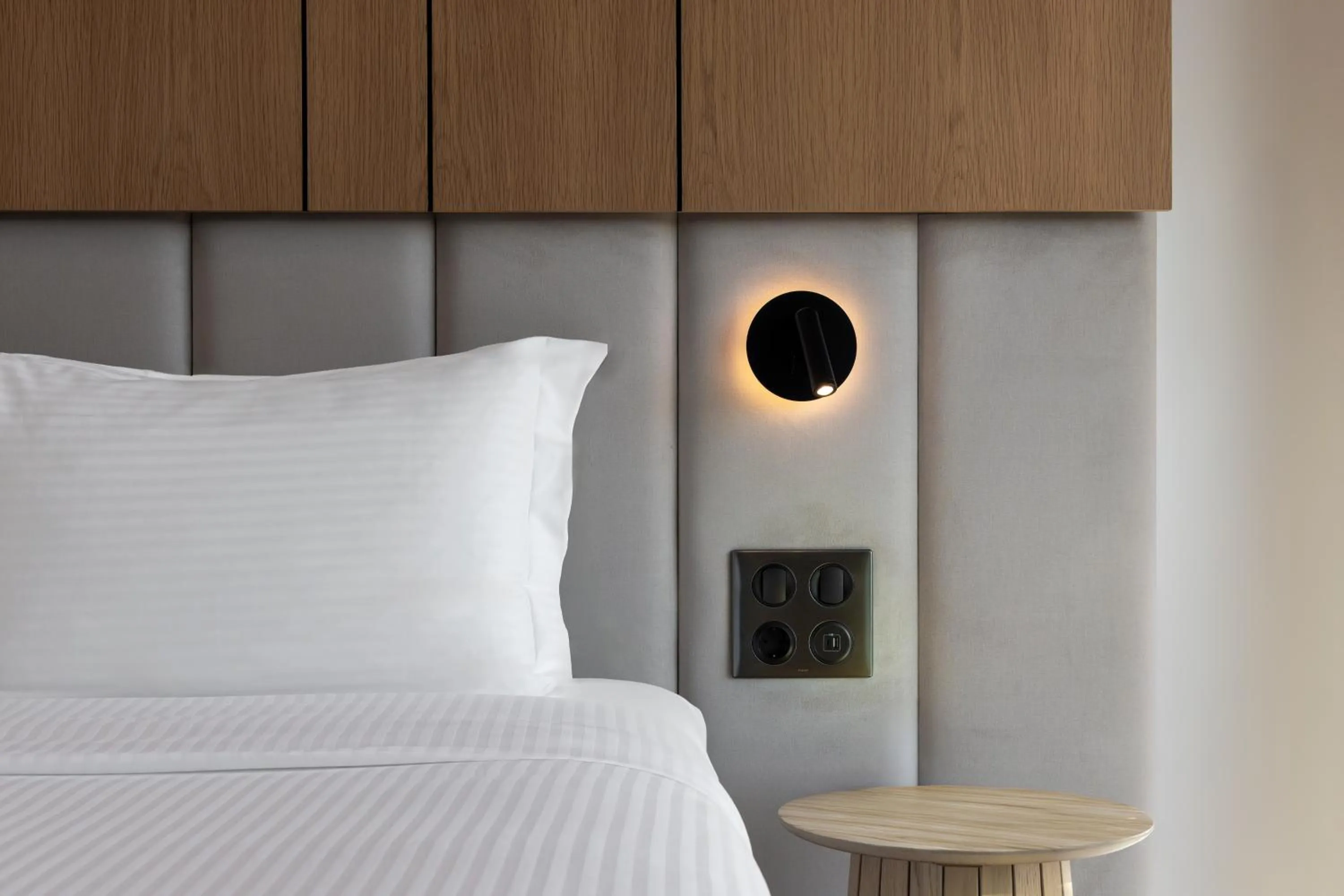 Bed in Hilton Garden Inn Athens Syggrou Avenue