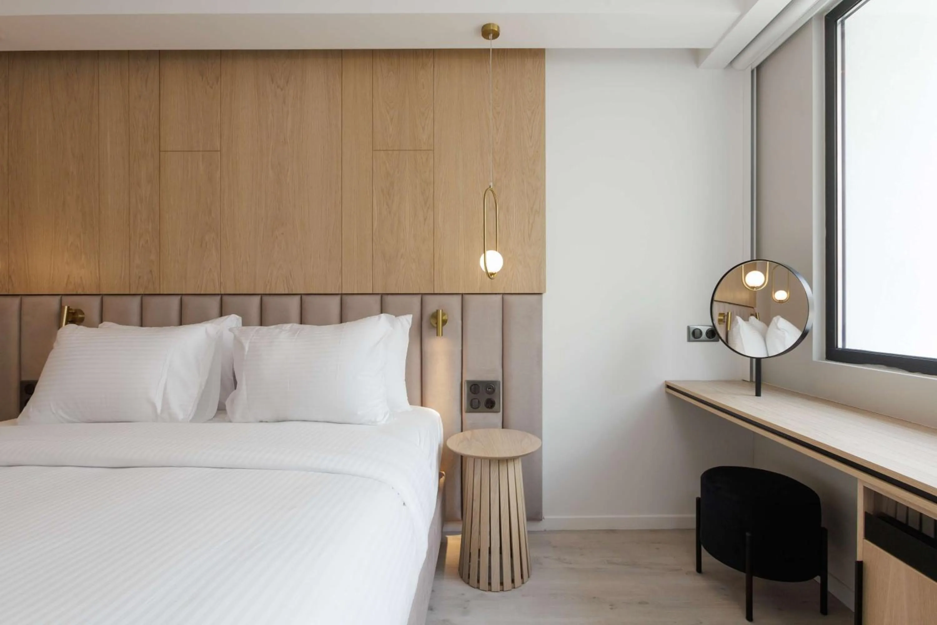 Bed in Hilton Garden Inn Athens Syggrou Avenue