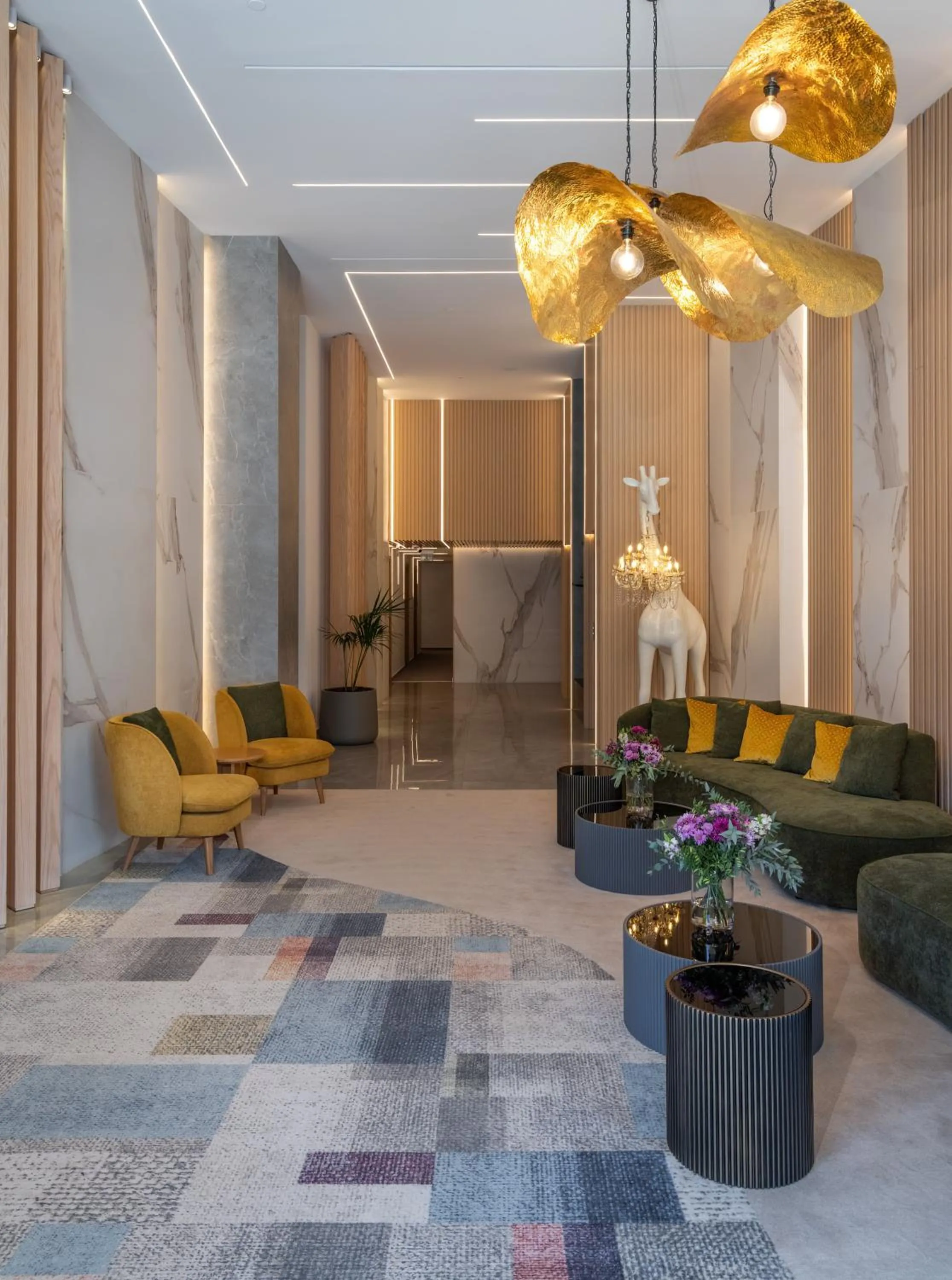 Lobby or reception in Hilton Garden Inn Athens Syggrou Avenue