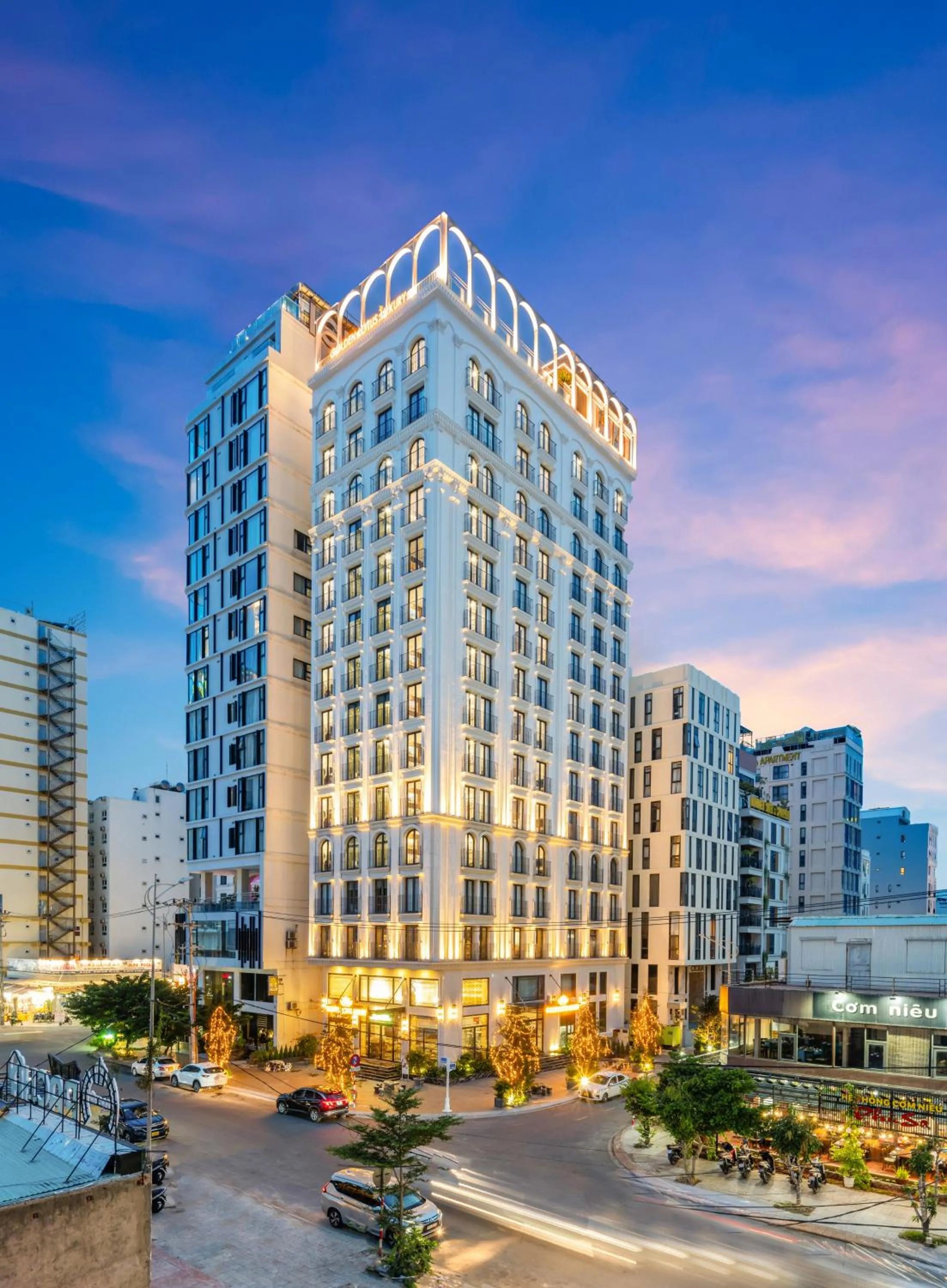 Property building in Golden Lotus Luxury Hotel Danang - Complimentary Daily Afternoon Tea